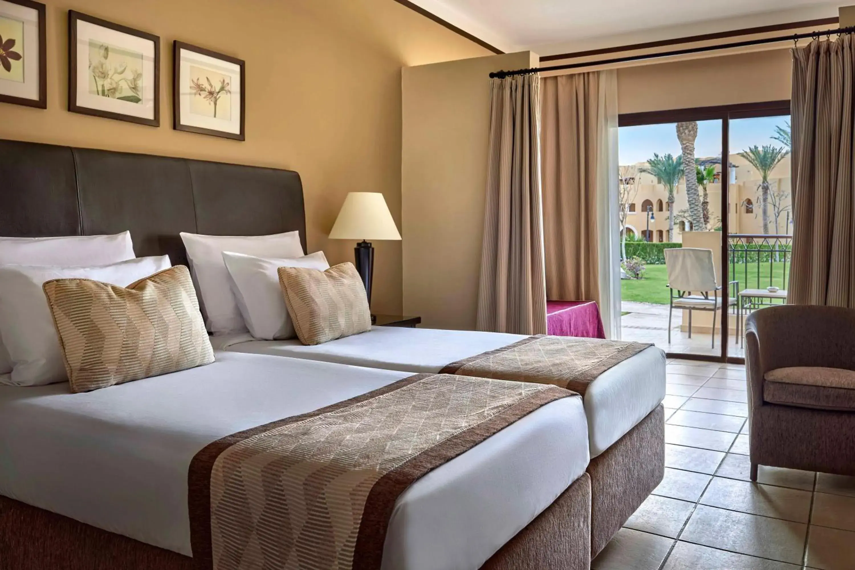 Deluxe, Queen or Twin Bed, Garden View - Jaz Lamaya in JAZ Lamaya Resort Deluxe, Queen or Twin Bed, Garden View - Jaz Lamaya in JAZ Lamaya Resort