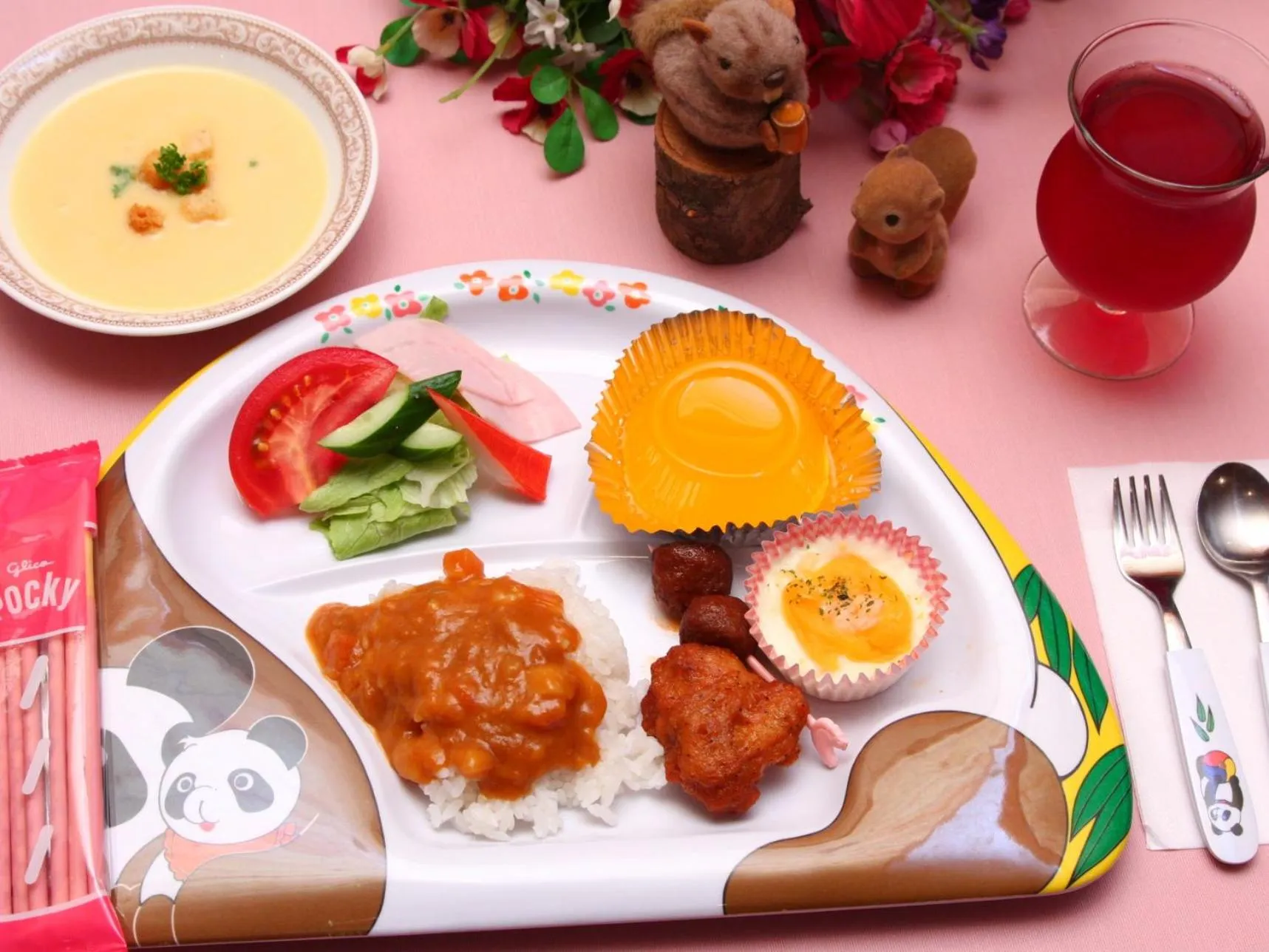 Food and drinks in Pension Avenue