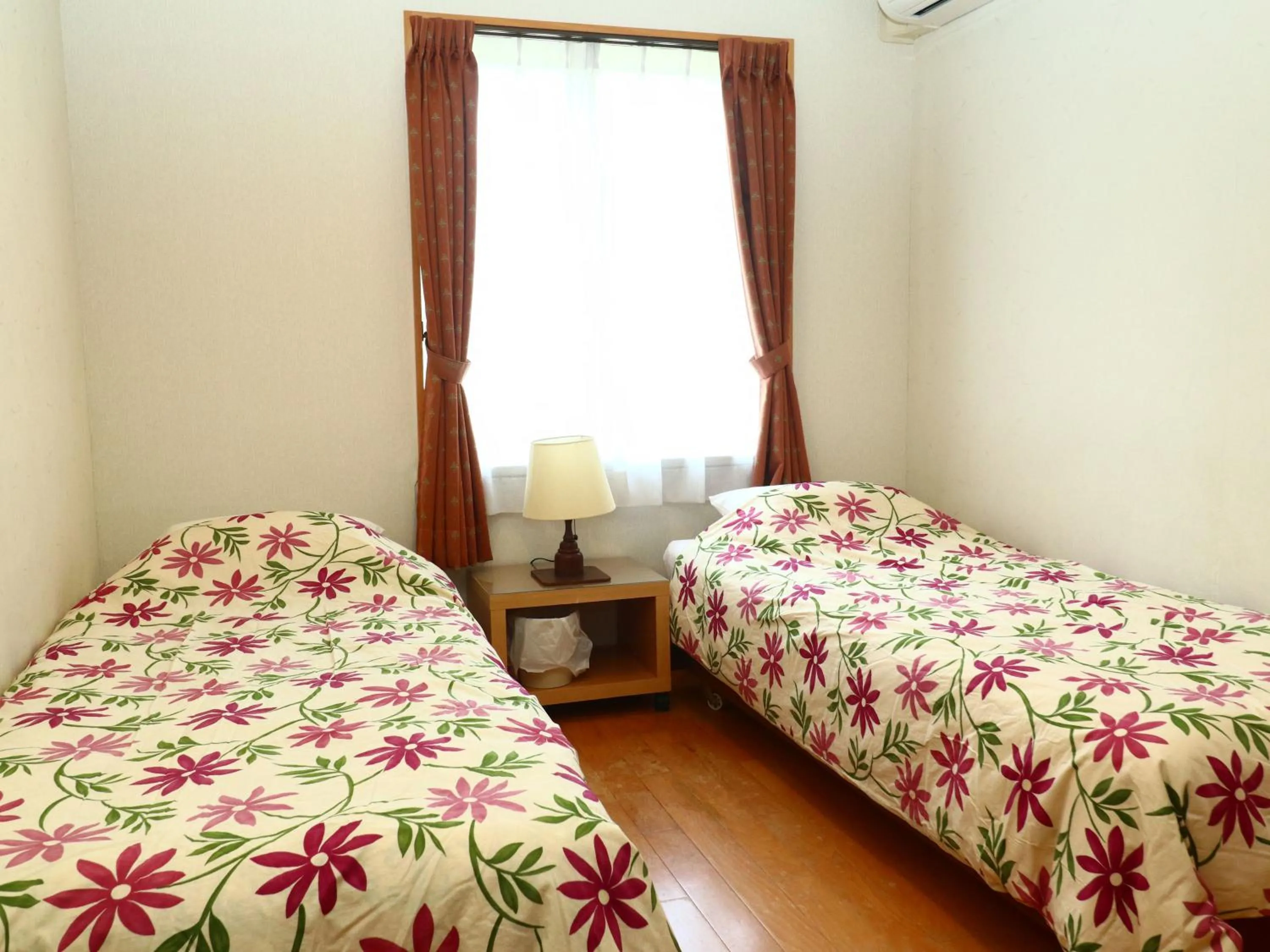 Bed in Pension Avenue