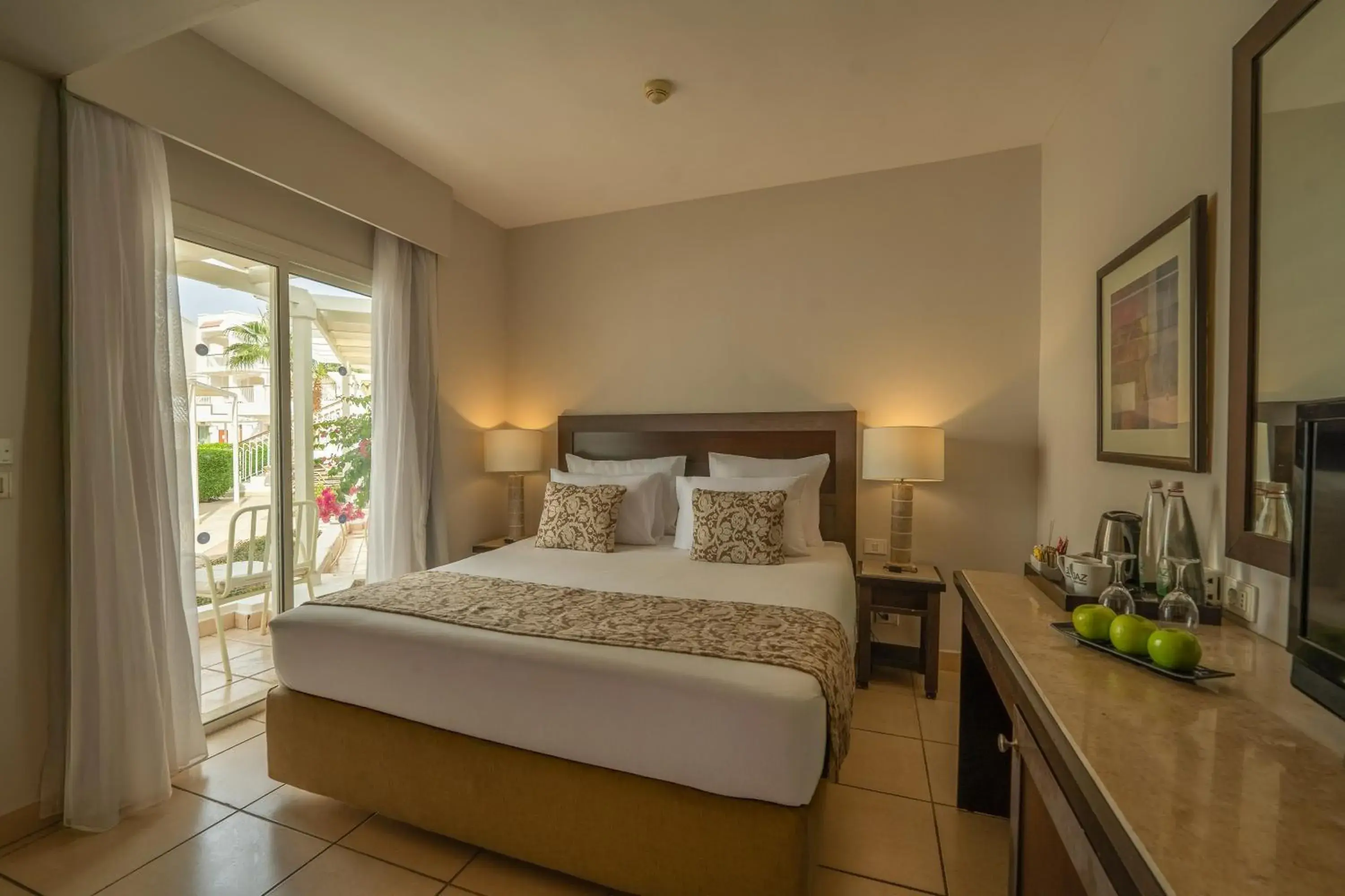 Bedroom, Bed in JAZ Neo Sharks Bay Bedroom, Bed in JAZ Neo Sharks Bay