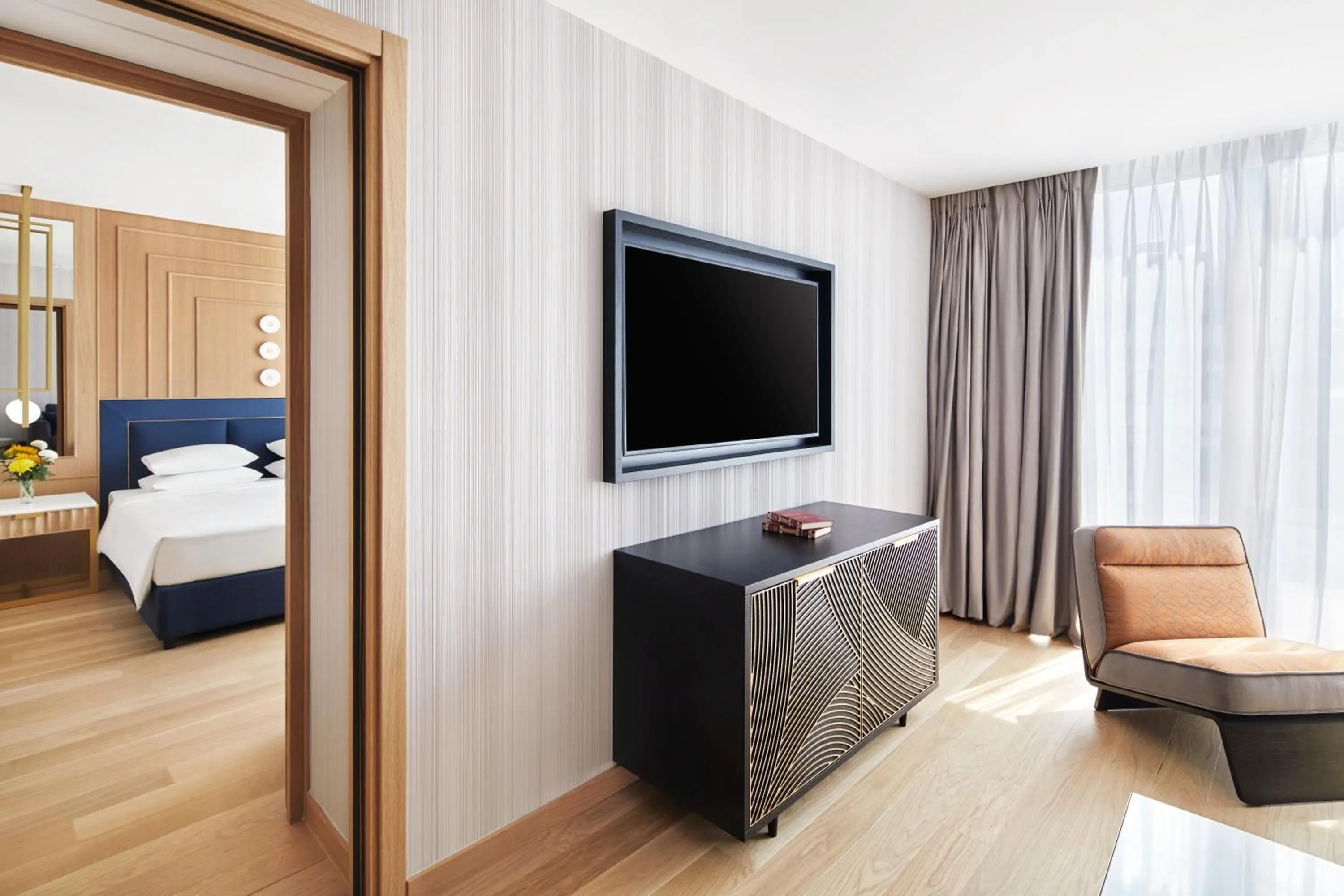 TV and multimedia, Bed in Grand Hyatt Athens