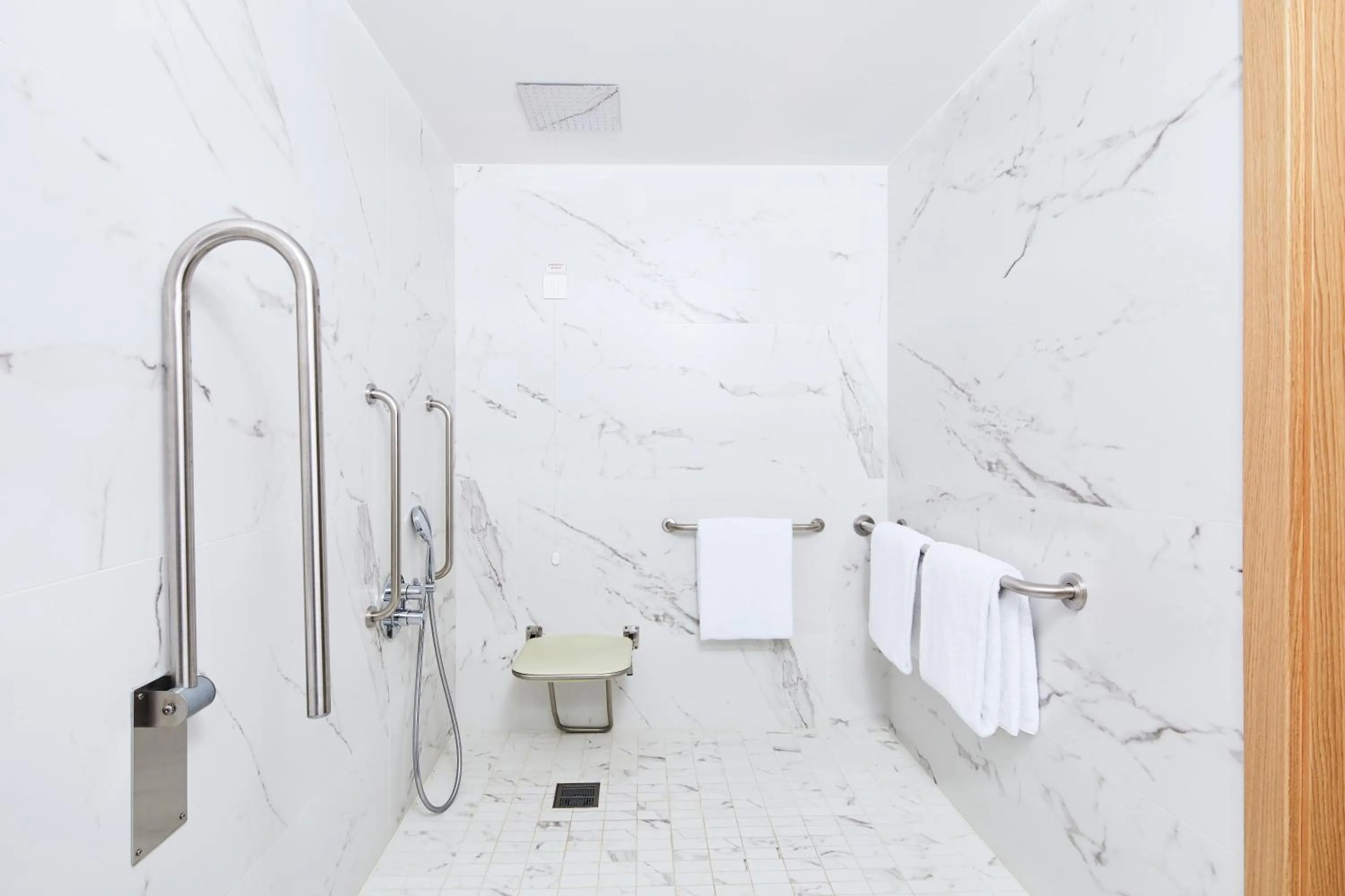 Bathroom in Grand Hyatt Athens