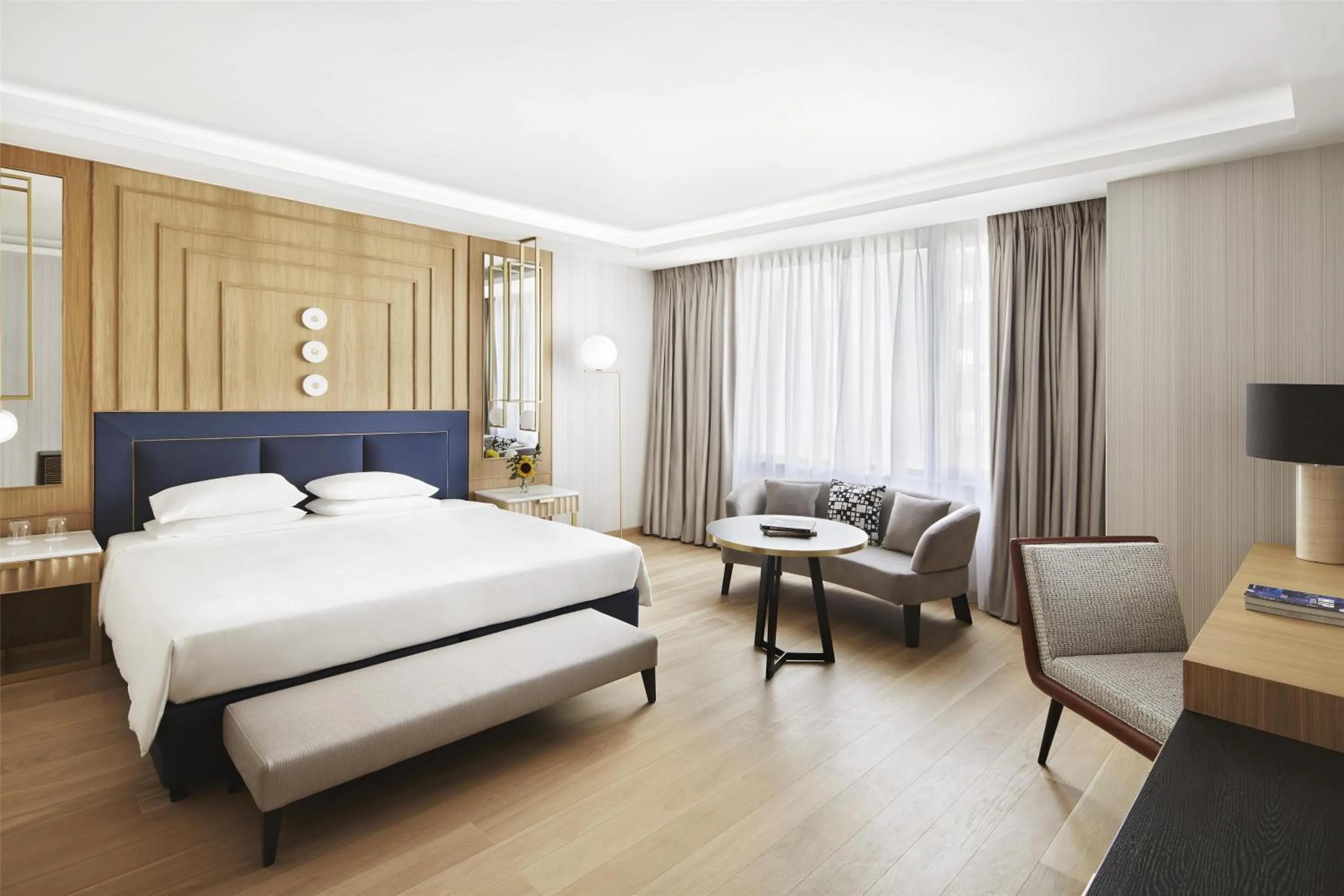 Bedroom, Bed in Grand Hyatt Athens