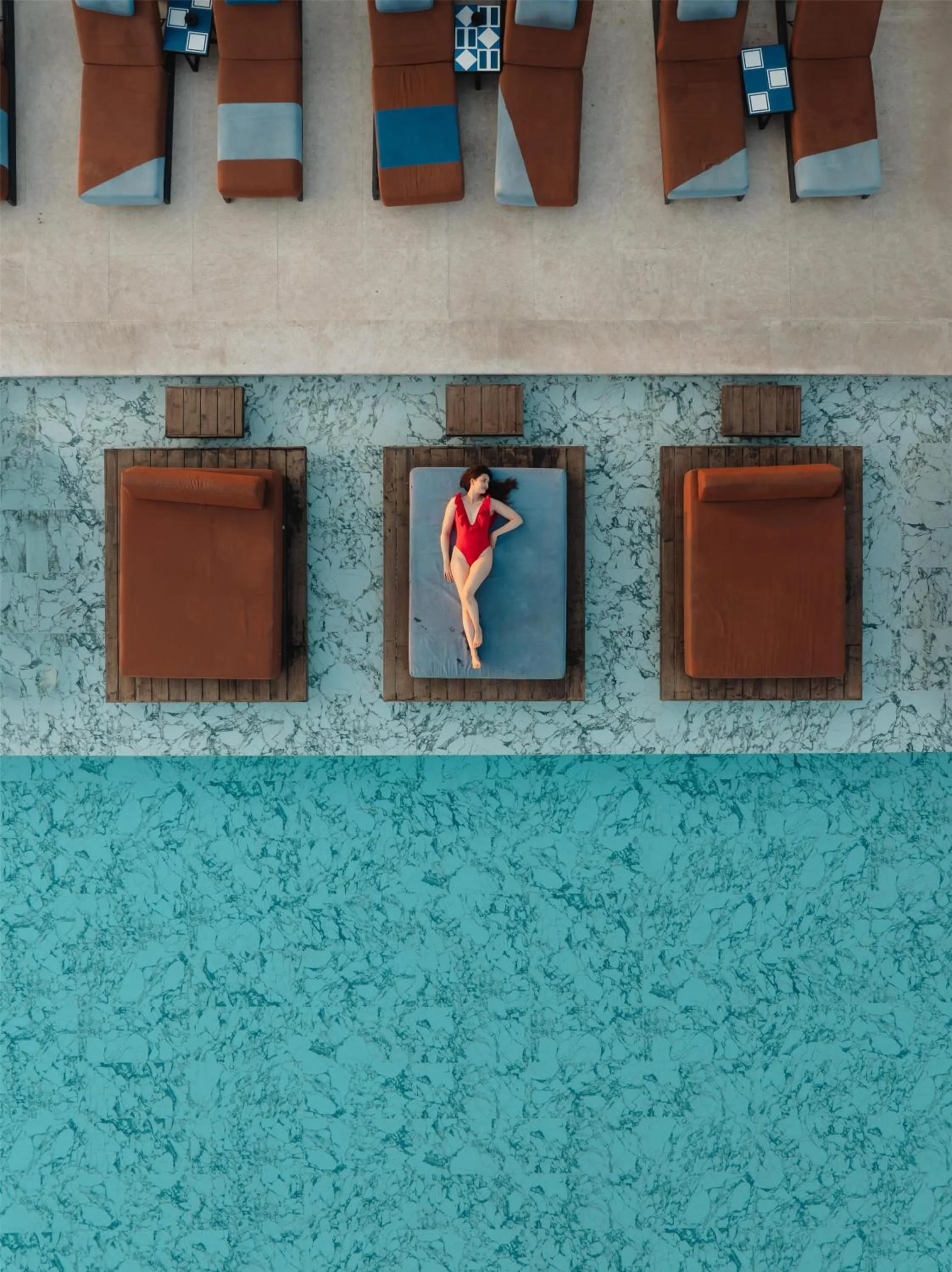 Swimming pool in Grand Hyatt Athens