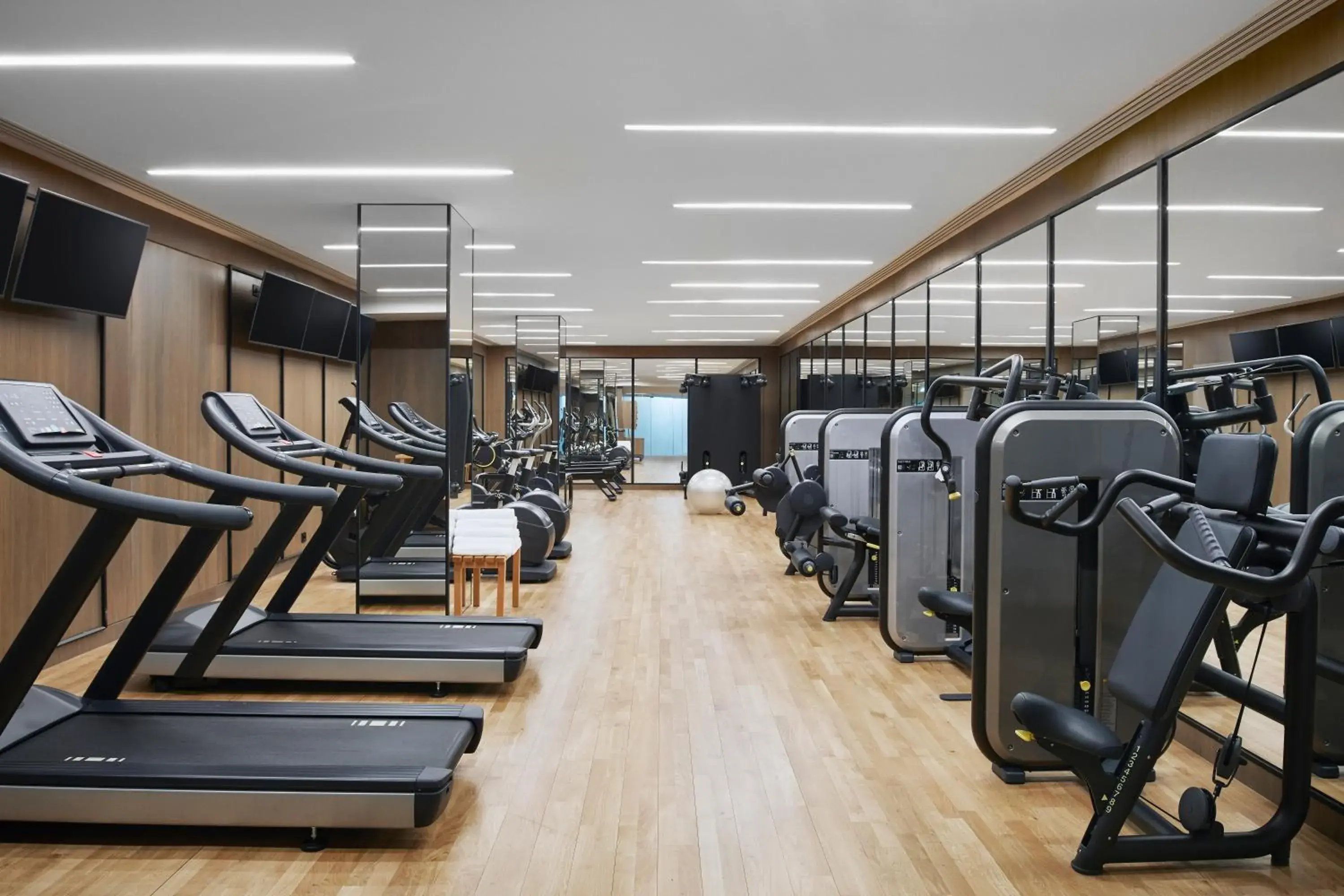 Fitness centre/facilities in Grand Hyatt Athens Fitness centre/facilities in Grand Hyatt Athens