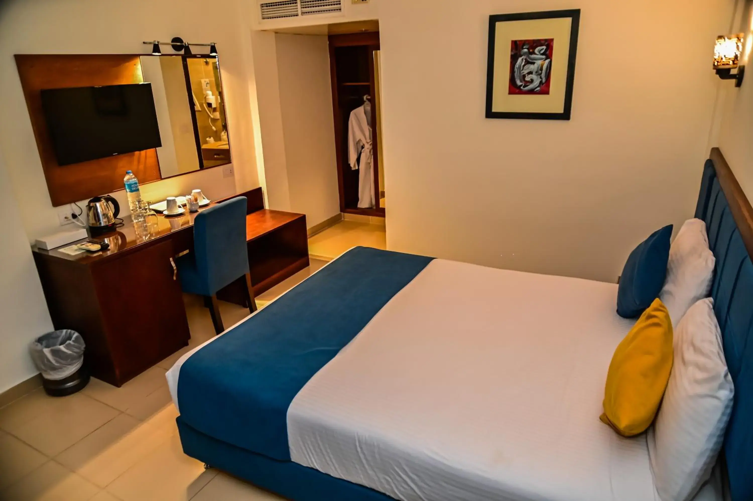 People, Bed in Eagles Paradise Abu Soma Resort People, Bed in Eagles Paradise Abu Soma Resort