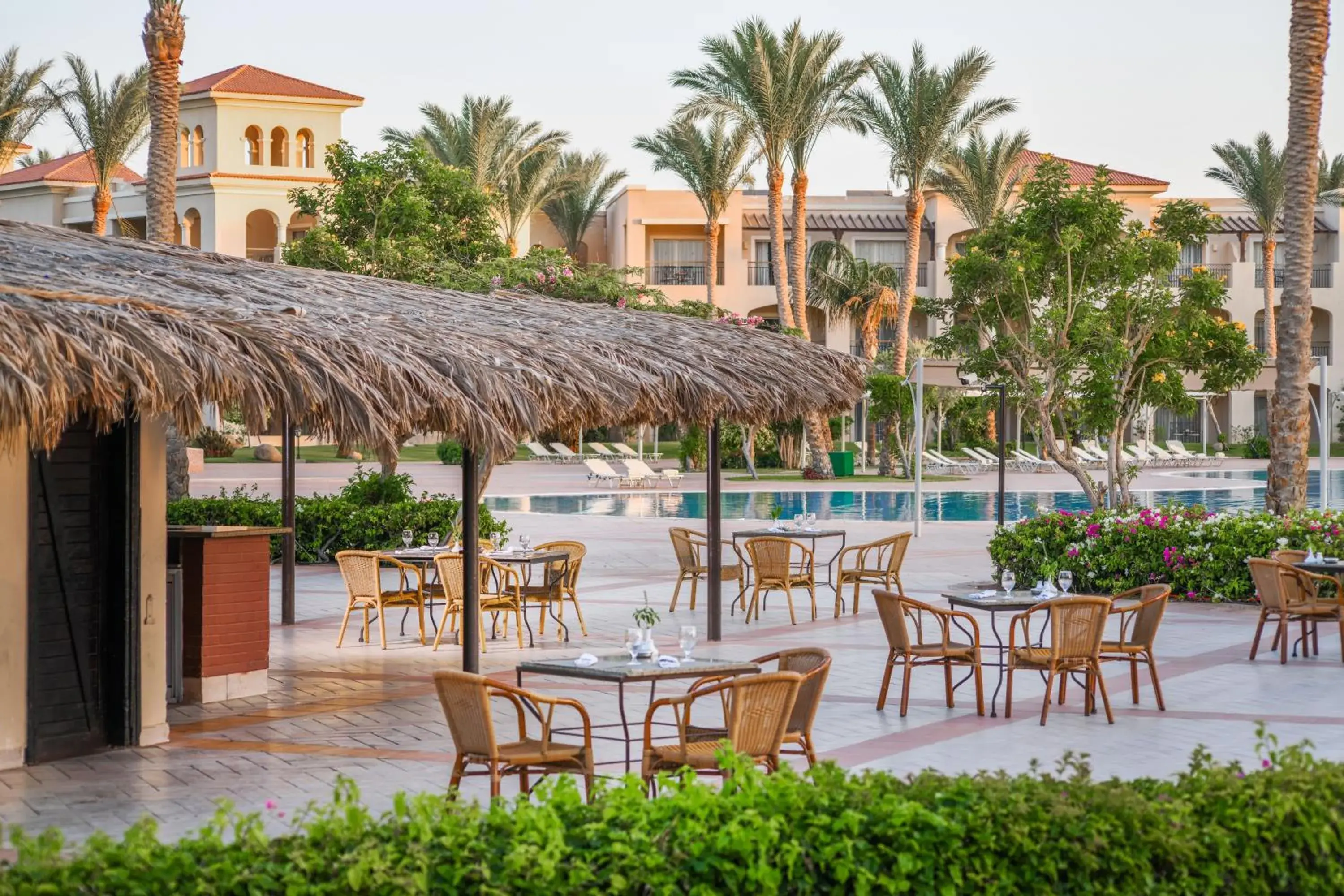 Lounge or bar in JAZ Mirabel Resort Lounge or bar in JAZ Mirabel Resort