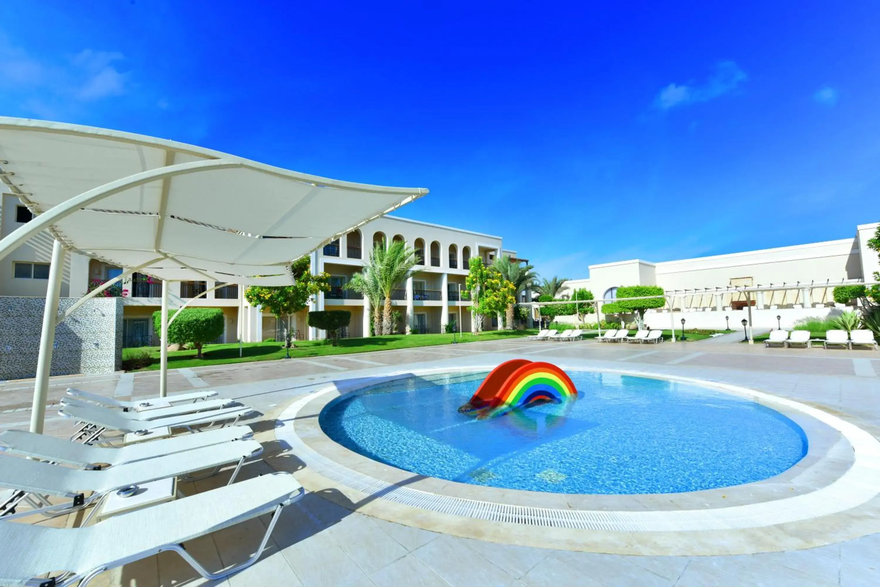 Swimming pool in JAZ Mirabel Resort Swimming pool in JAZ Mirabel Resort
