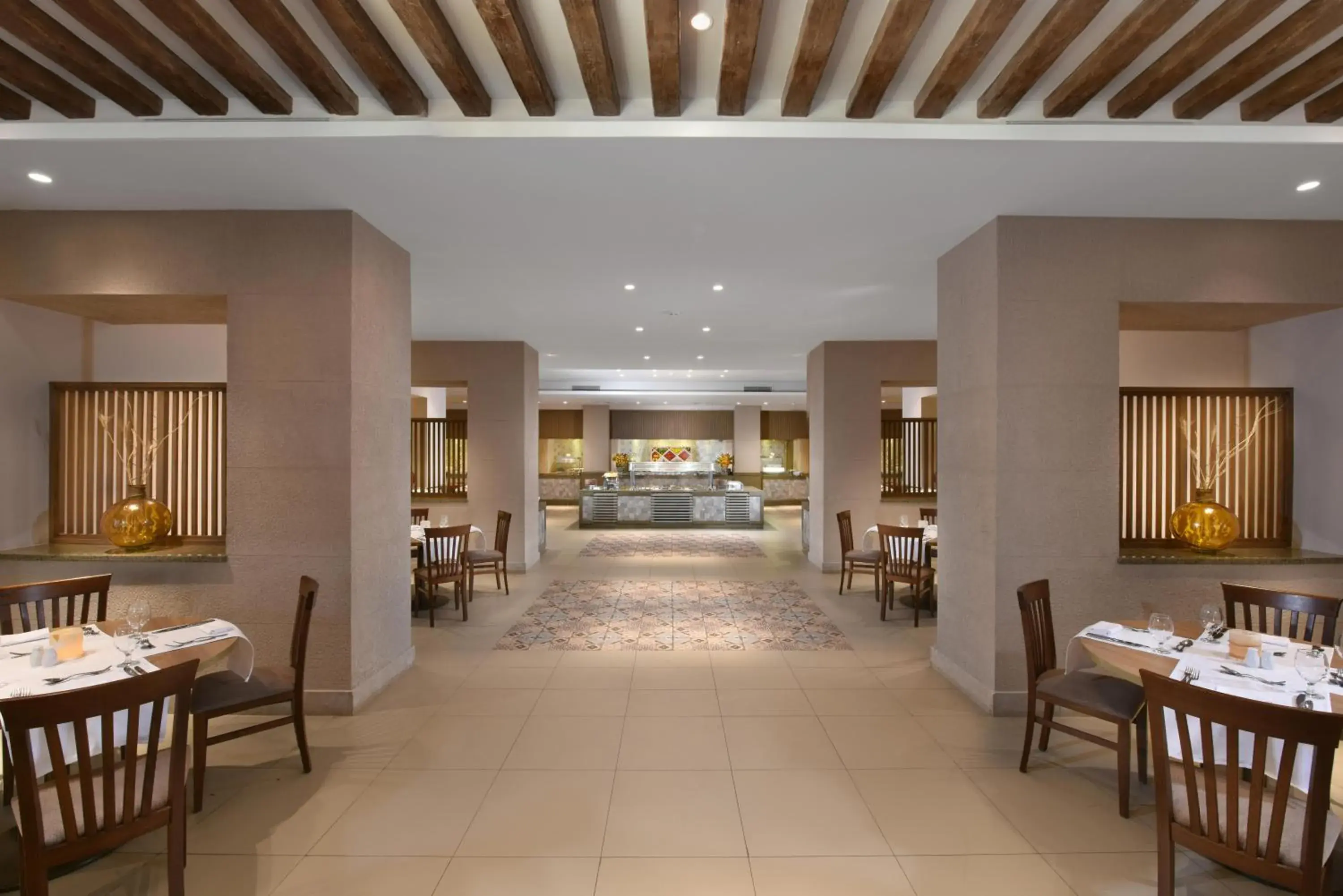 Restaurant/places to eat in JAZ Mirabel Resort Restaurant/places to eat in JAZ Mirabel Resort