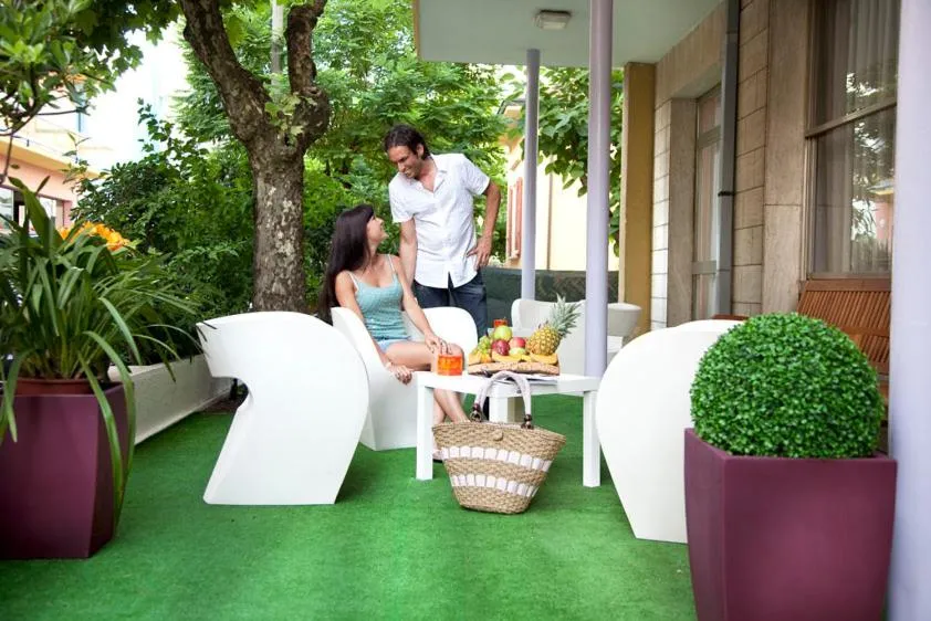 Property building in Hotel Villa Europa