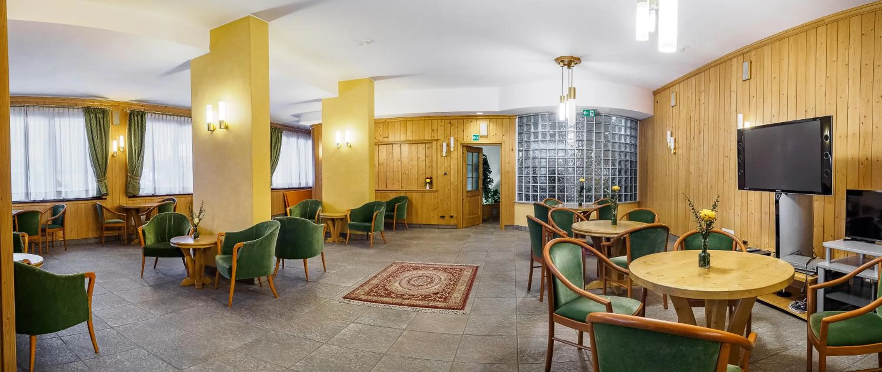 Lounge or bar in Hotel Santanton