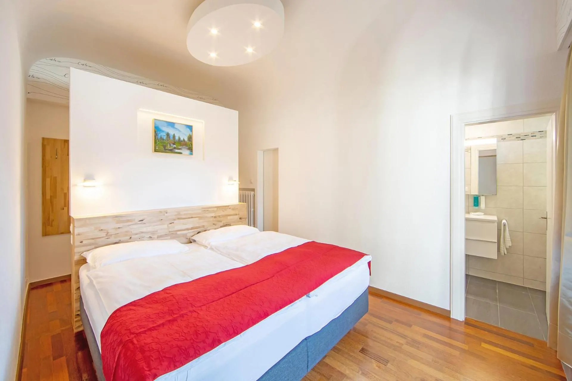 Bedroom, Bed in Hotel Europe