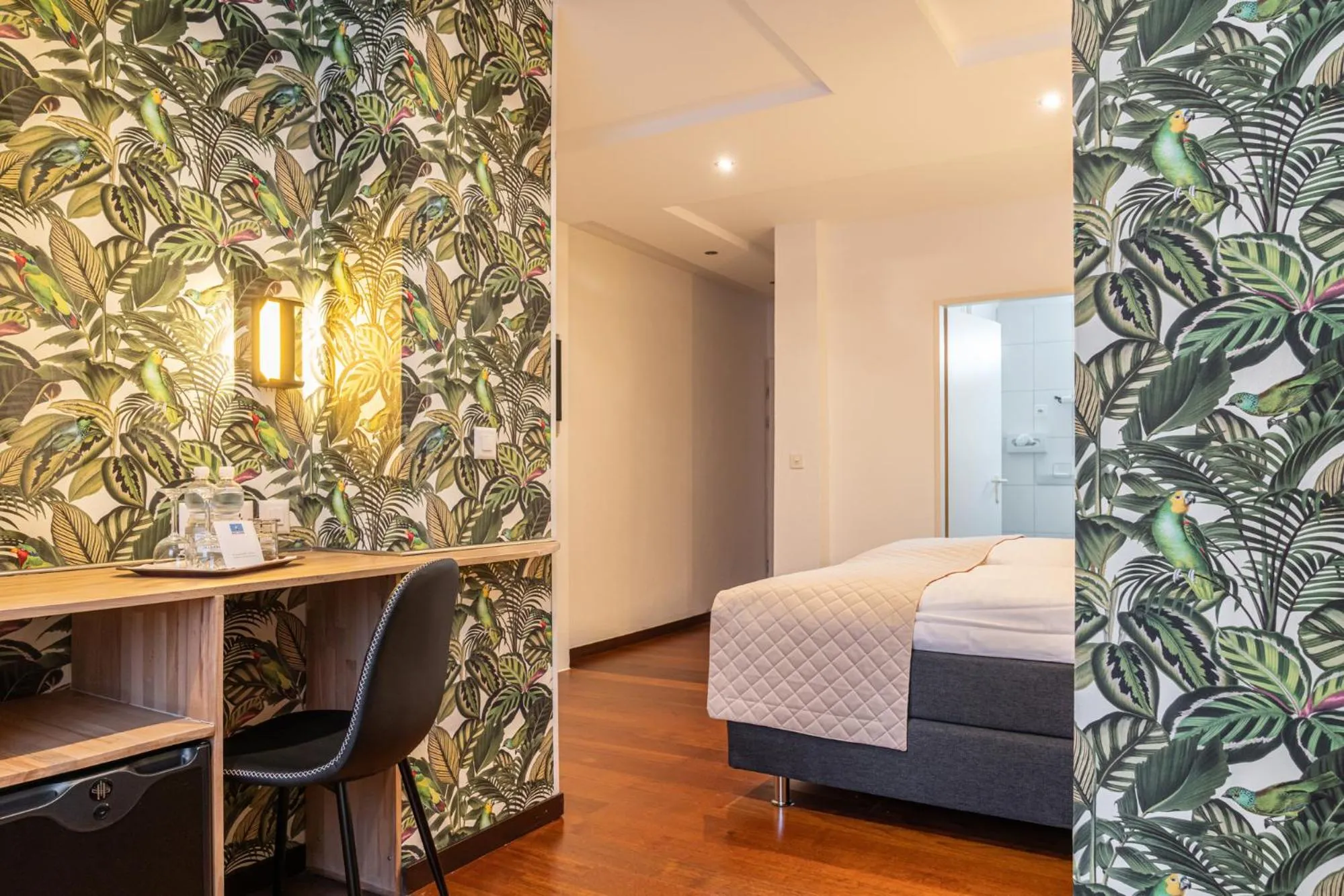 Photo of the whole room, Bed in Hotel Europe