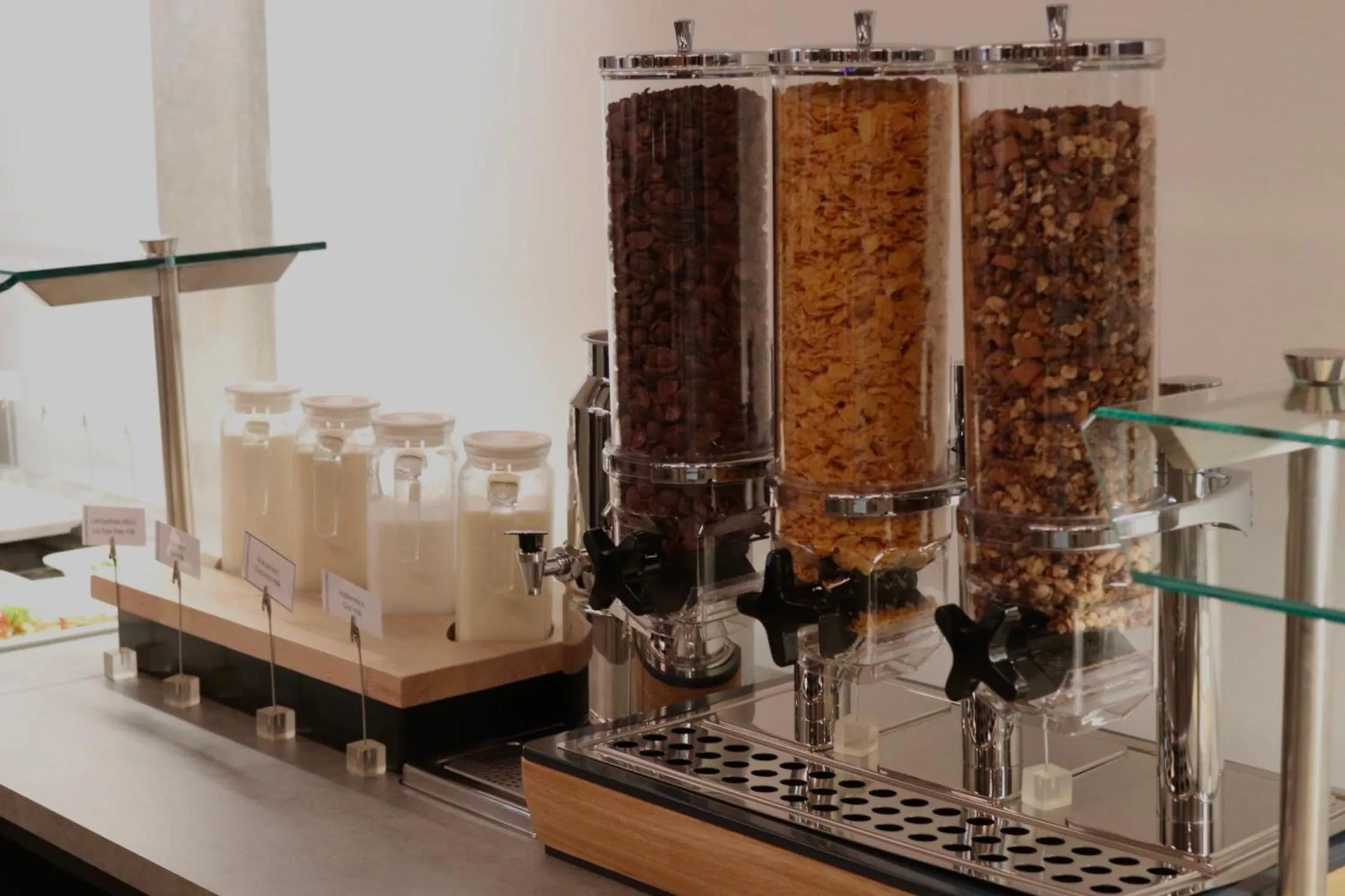 Breakfast in Hotel Europe