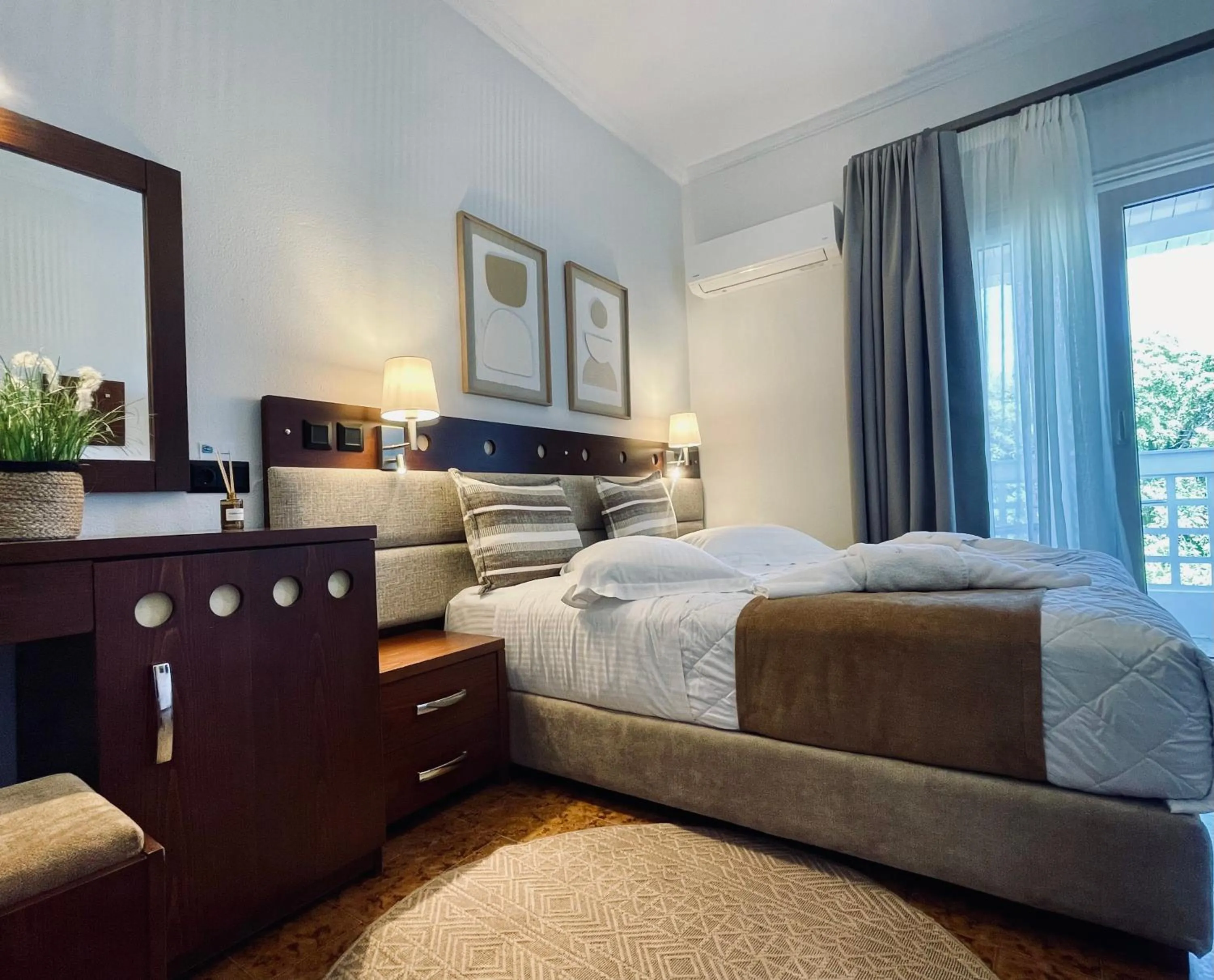 Bed in Semiramis Guesthouse