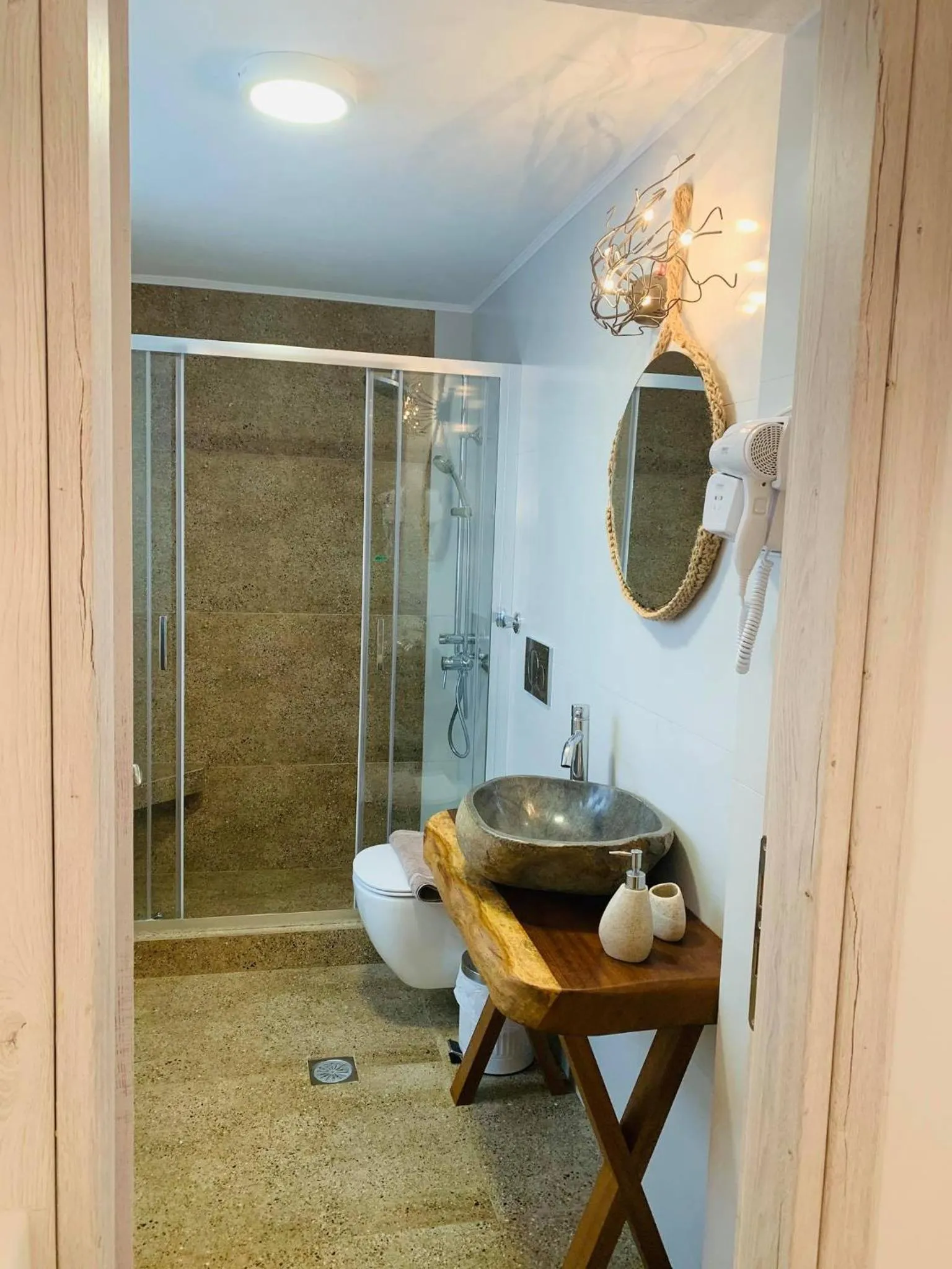 Semiramis Guesthouse