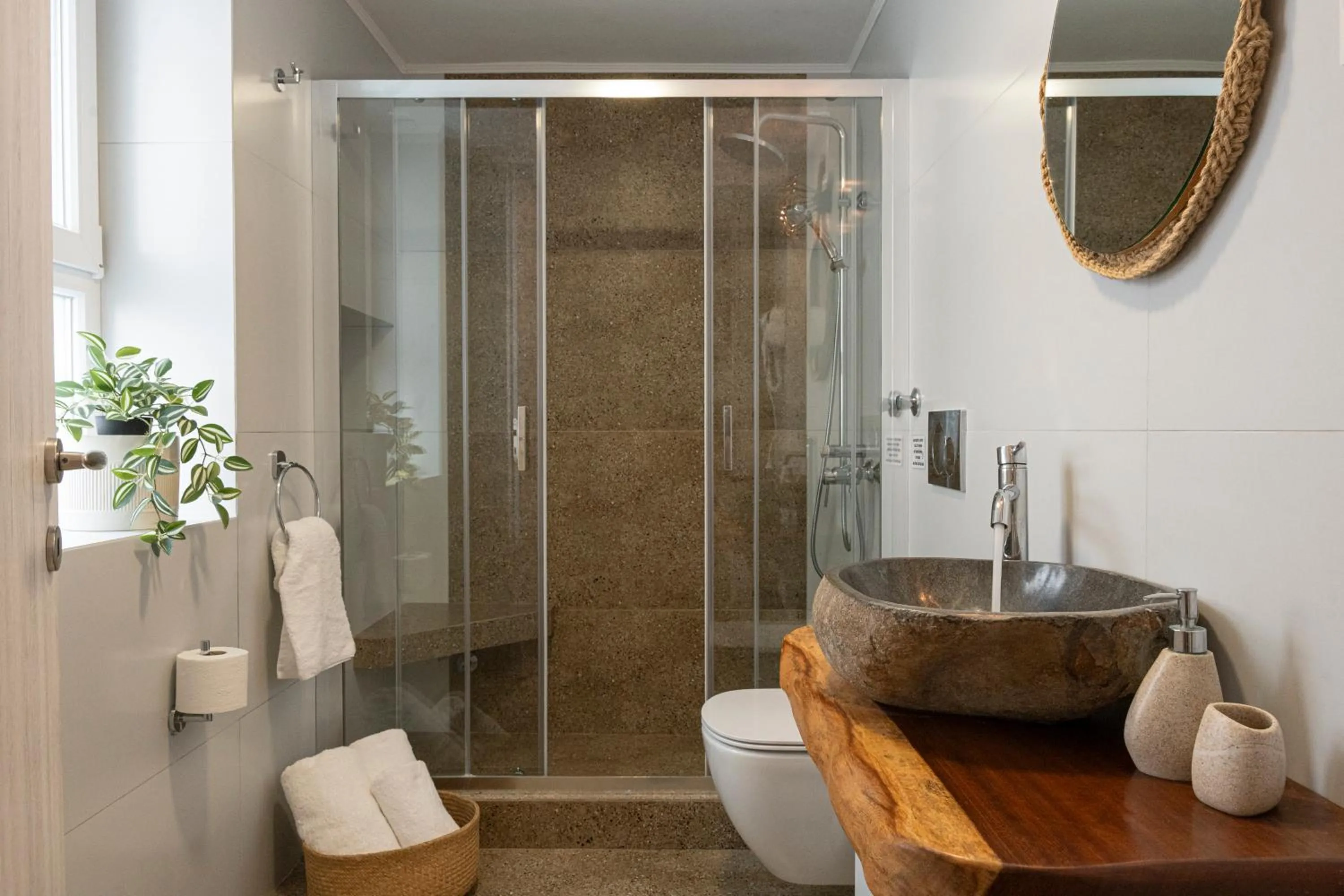 Semiramis Guesthouse