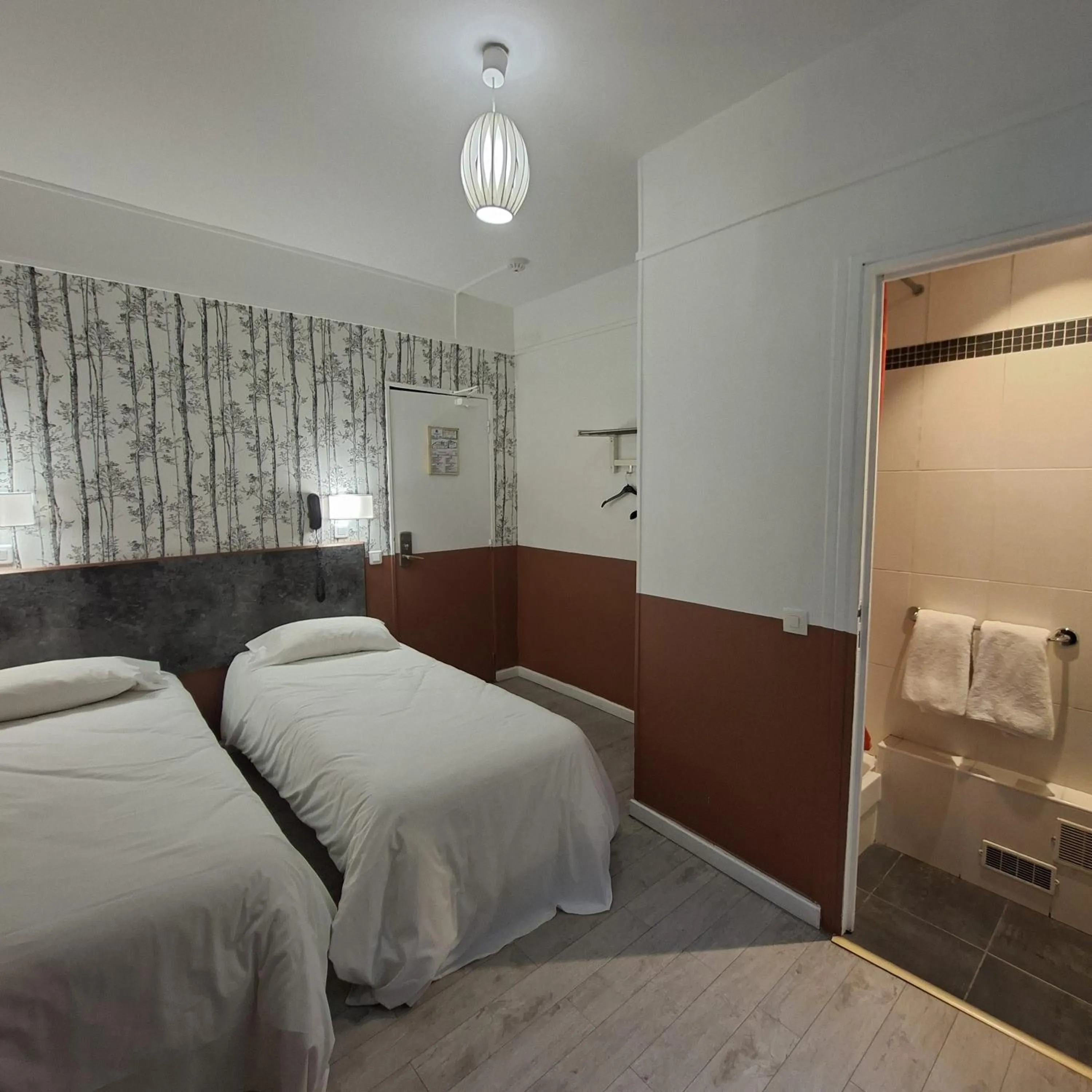 Photo of the whole room, Bed in Caulaincourt Montmartre by Hiphophostels