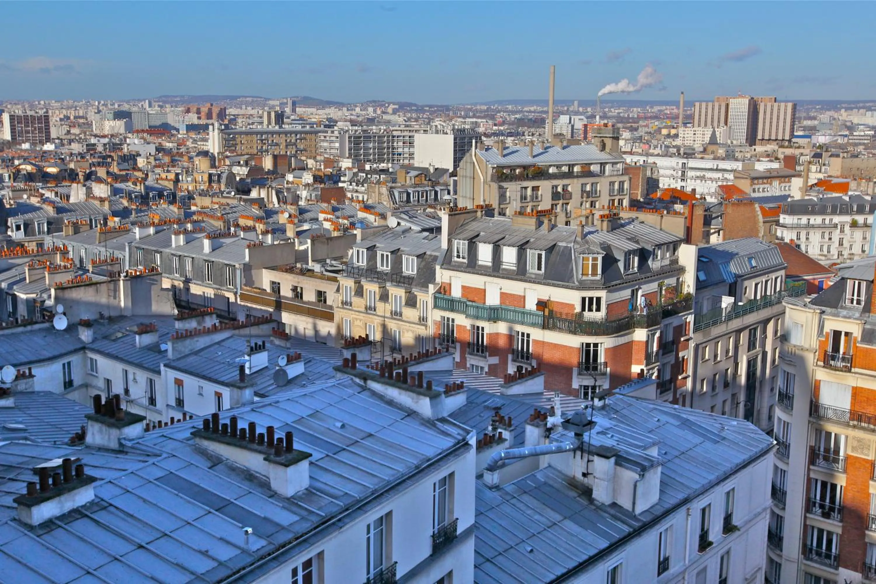 City view in Caulaincourt Montmartre by Hiphophostels
