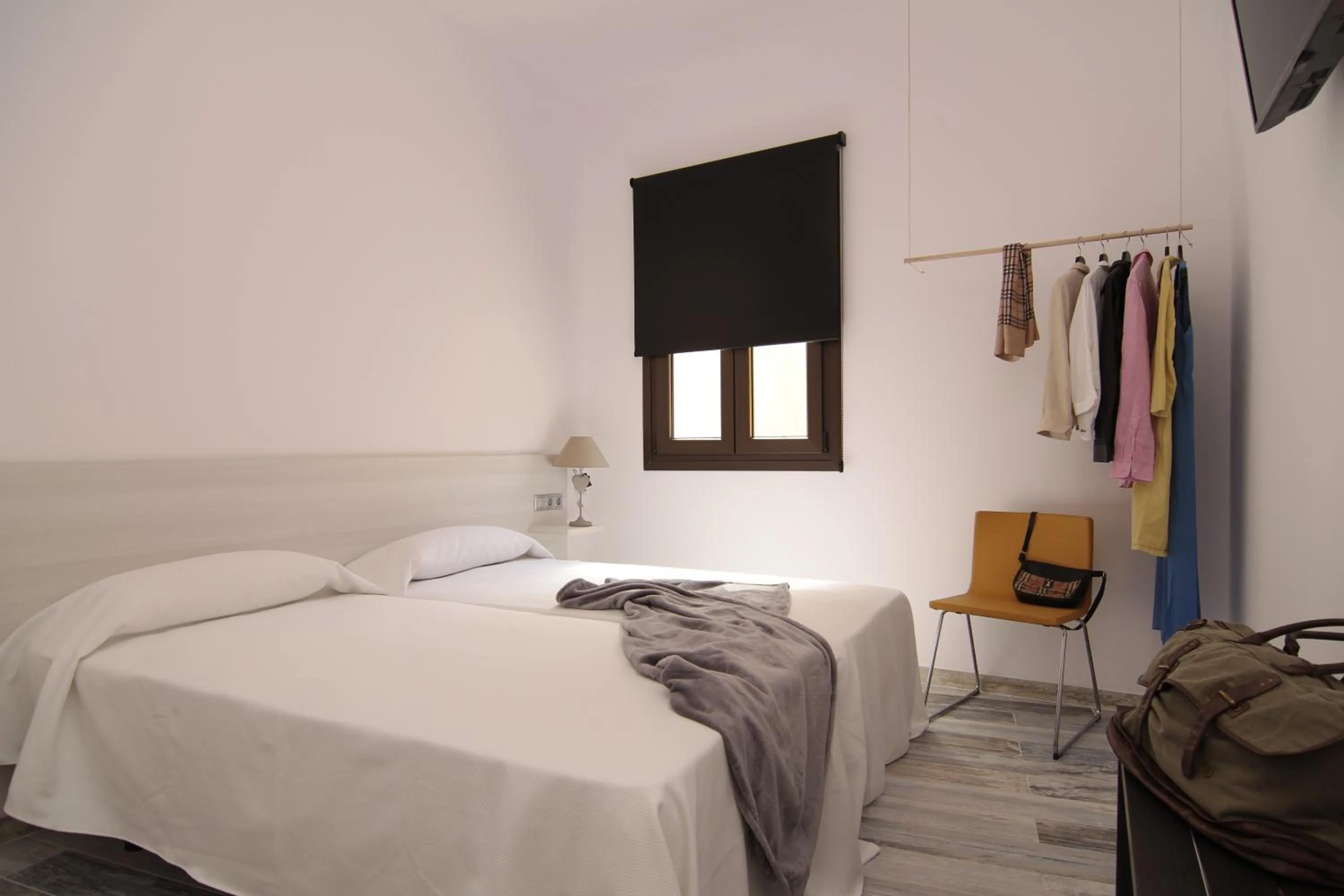 Bedroom, Bed in The 8 Rooms House