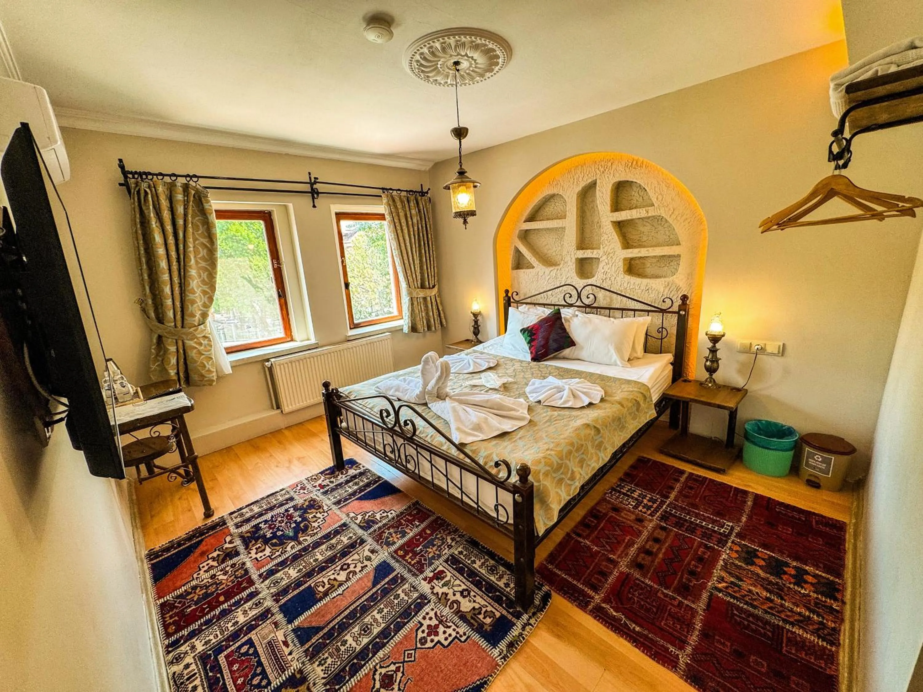 Bed in Nomads Cave Hotel & Rooftop