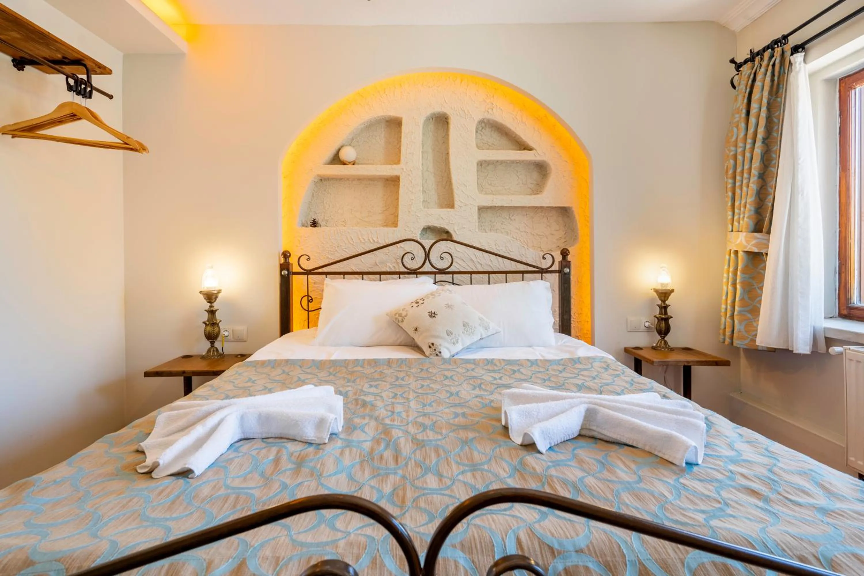 Bed in Nomads Cave Hotel & Rooftop