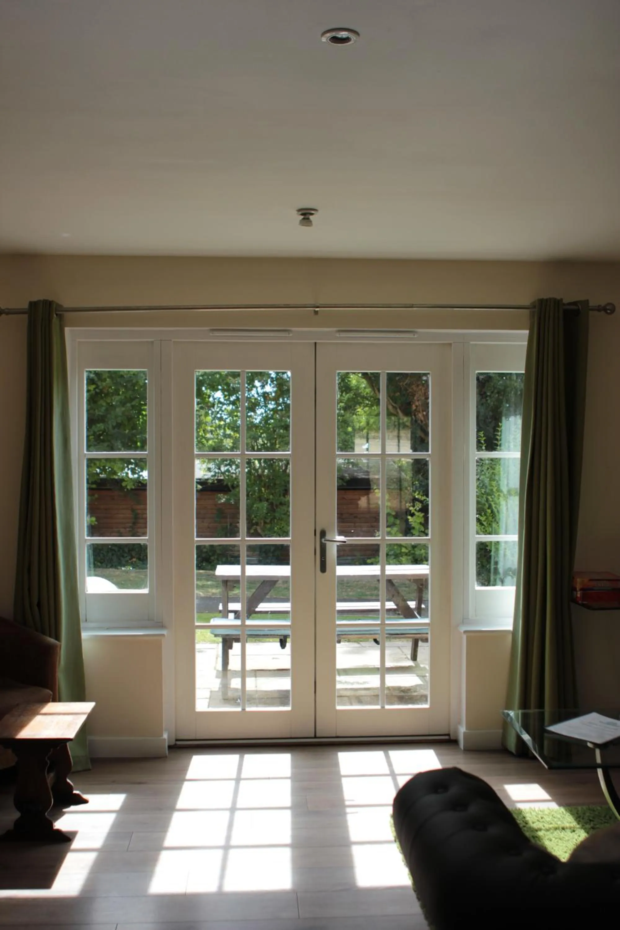 Patio in Watercress Lodges & Campsite