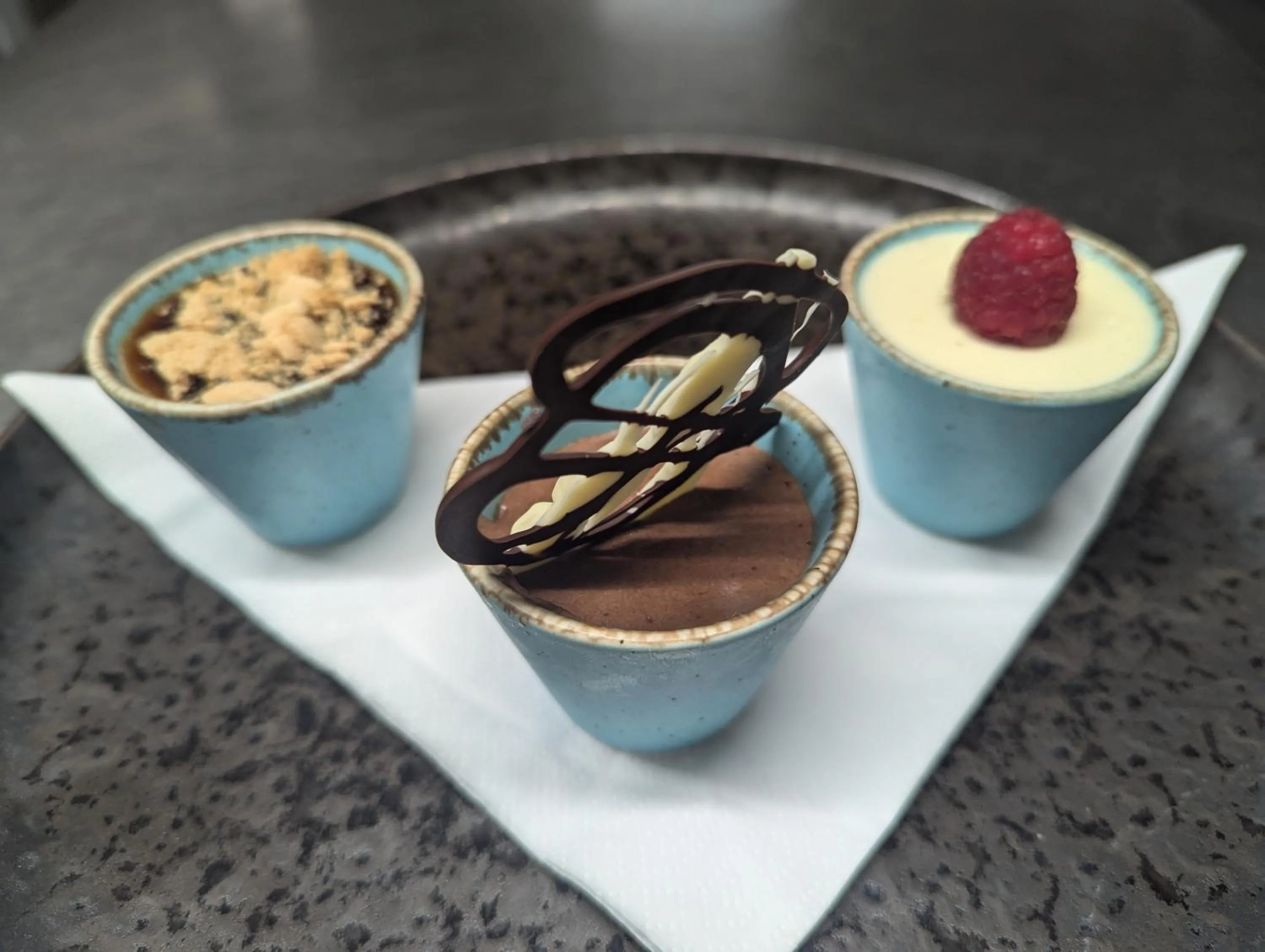 Food and drinks in White Swan Inn