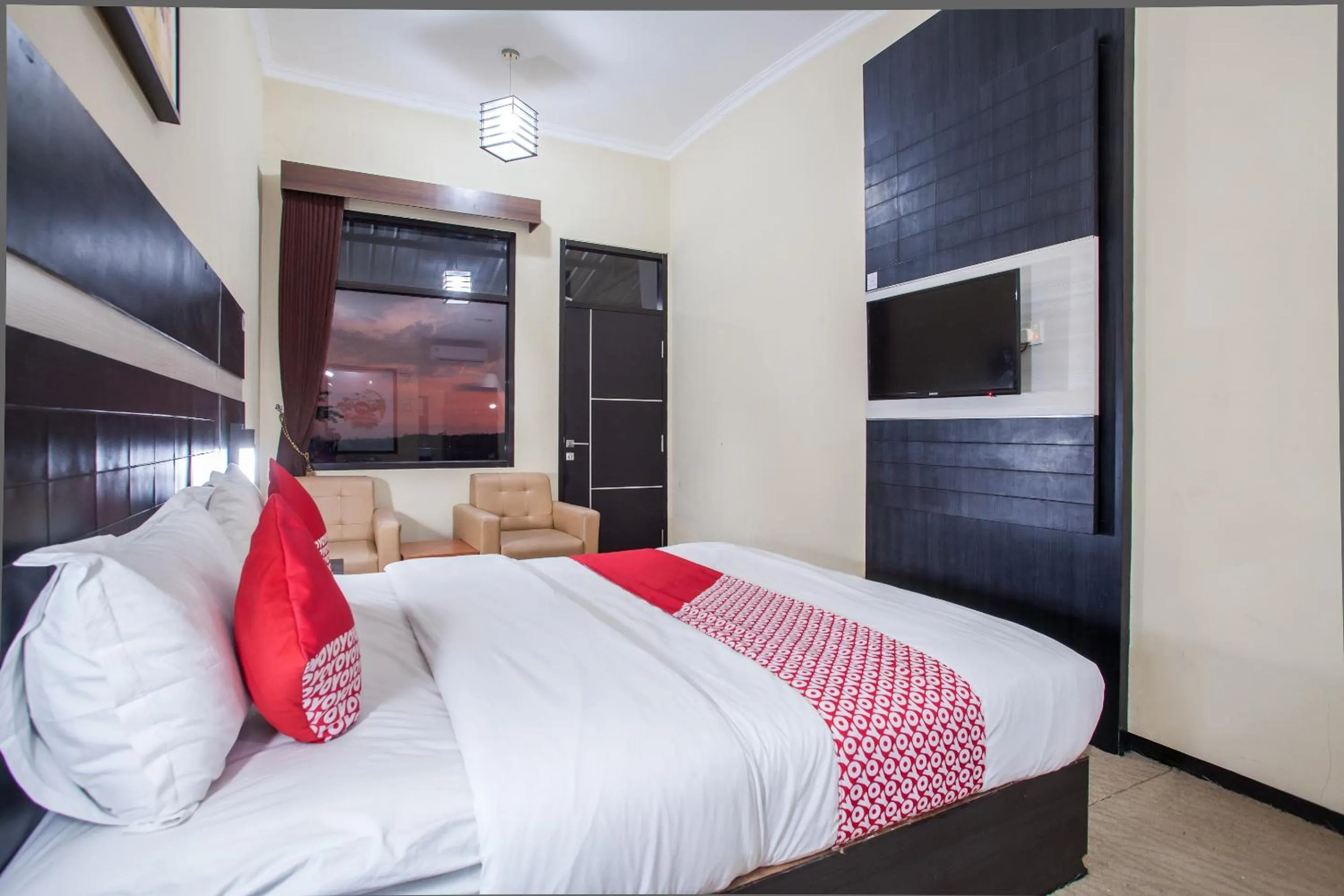 Bedroom, Bed in Capital O 887 Green Hill Hotel And Convention Center