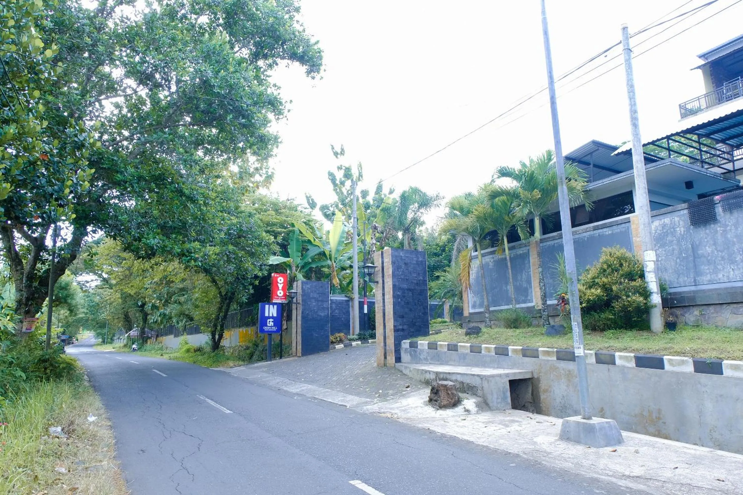 Facade/entrance in Capital O 887 Green Hill Hotel And Convention Center