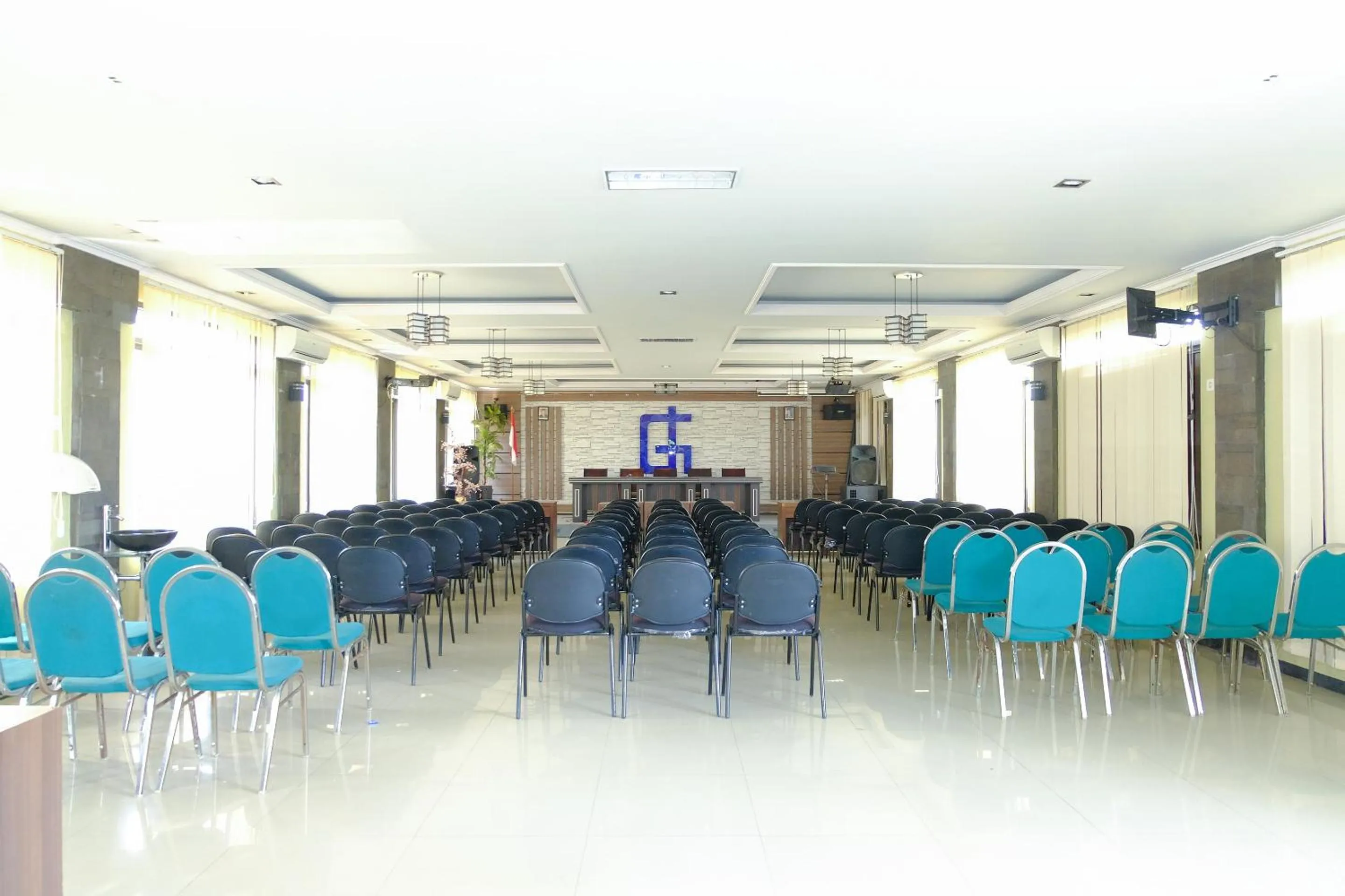 Other in Capital O 887 Green Hill Hotel And Convention Center