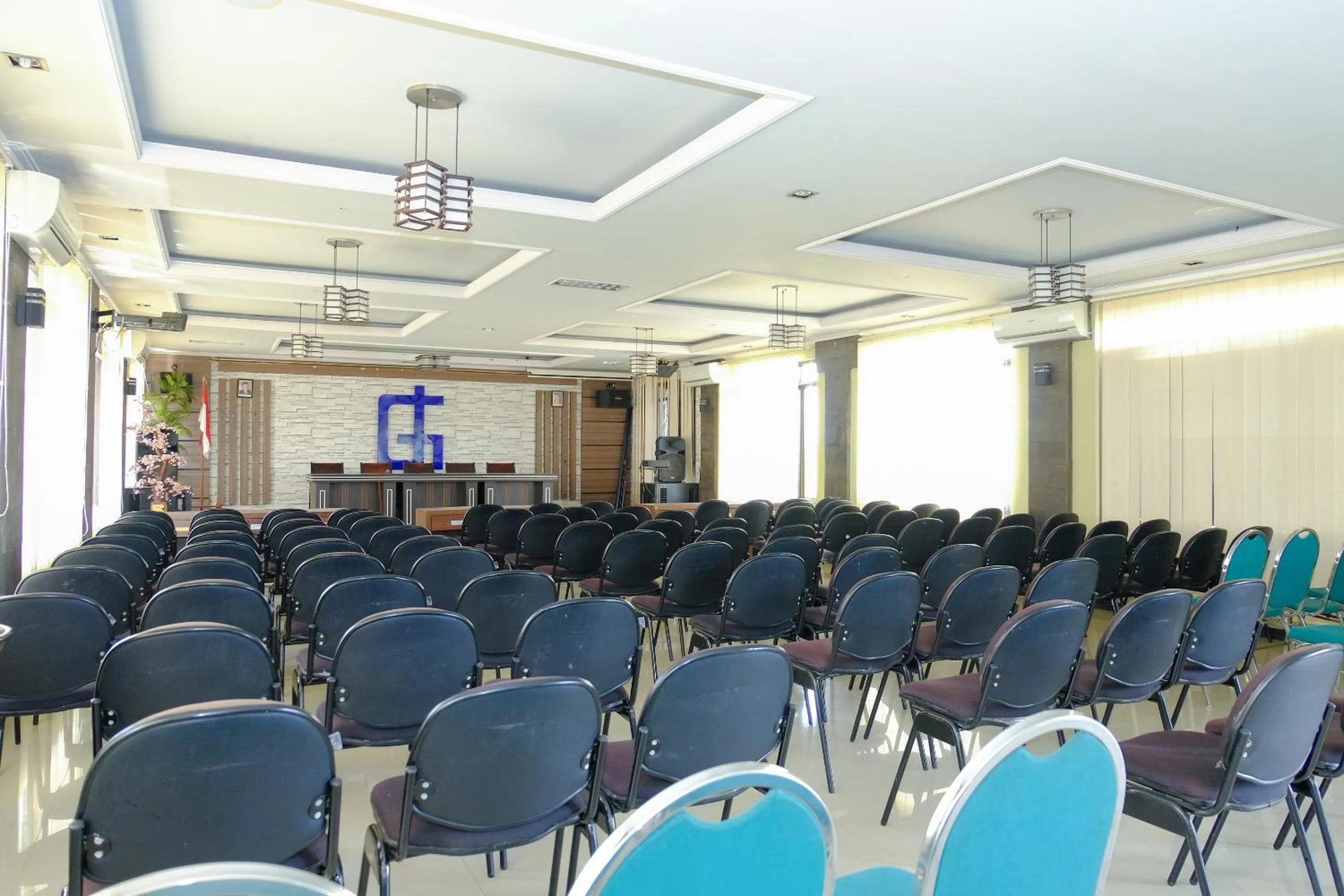 Other in Capital O 887 Green Hill Hotel And Convention Center