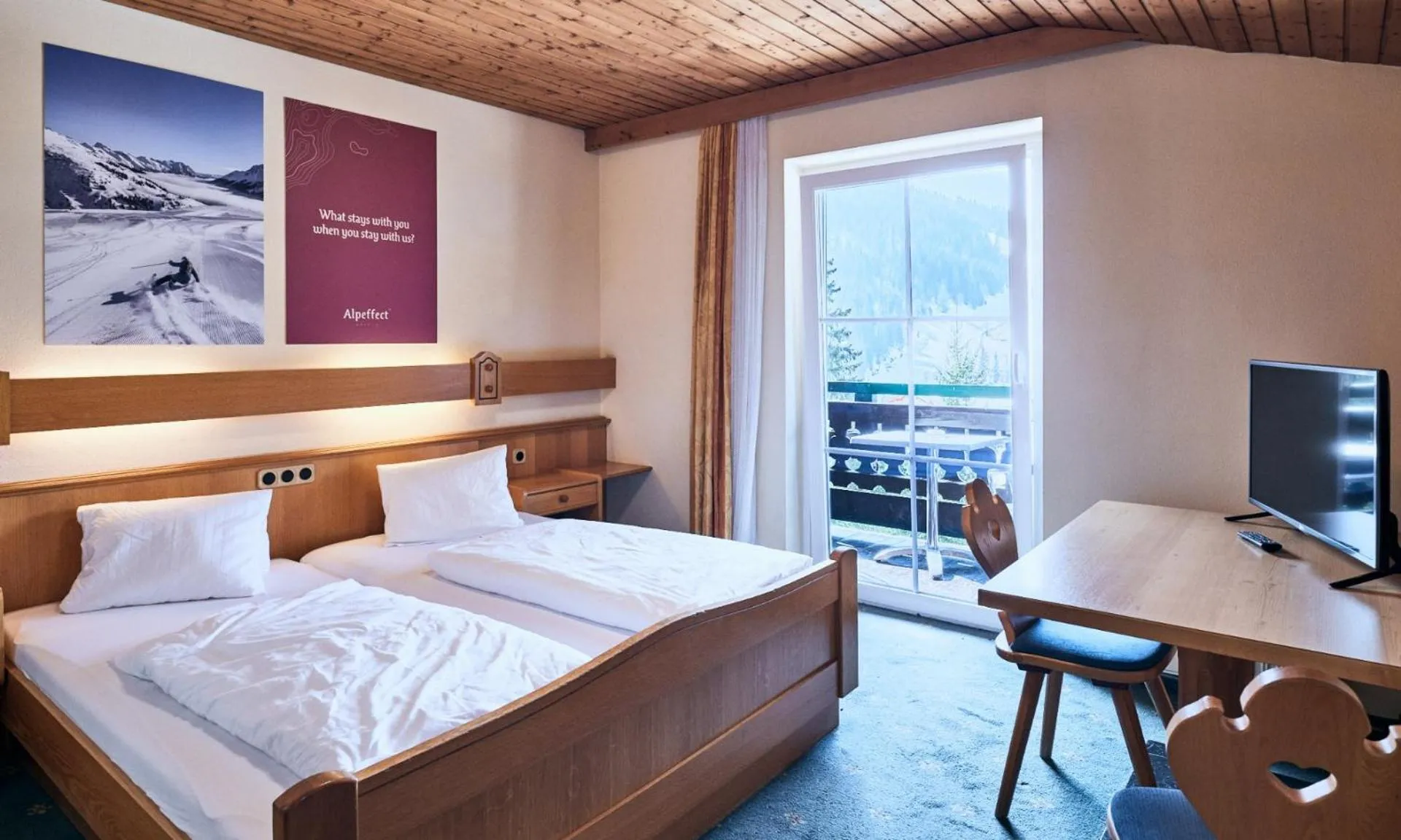 Bed in Hotel Kirchboden by Alpeffect Hotels