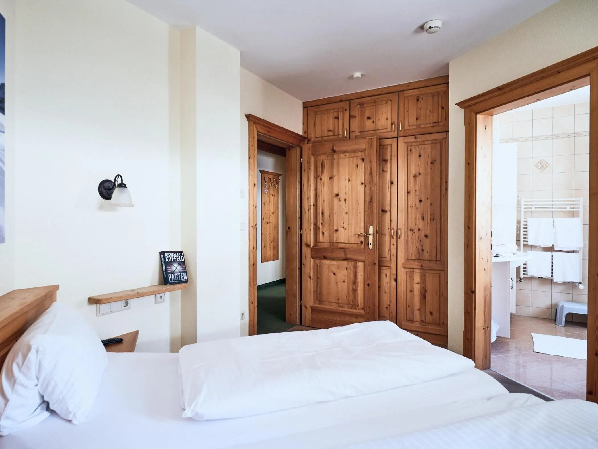 Bedroom, Bed in Hotel Kirchboden by Alpeffect Hotels