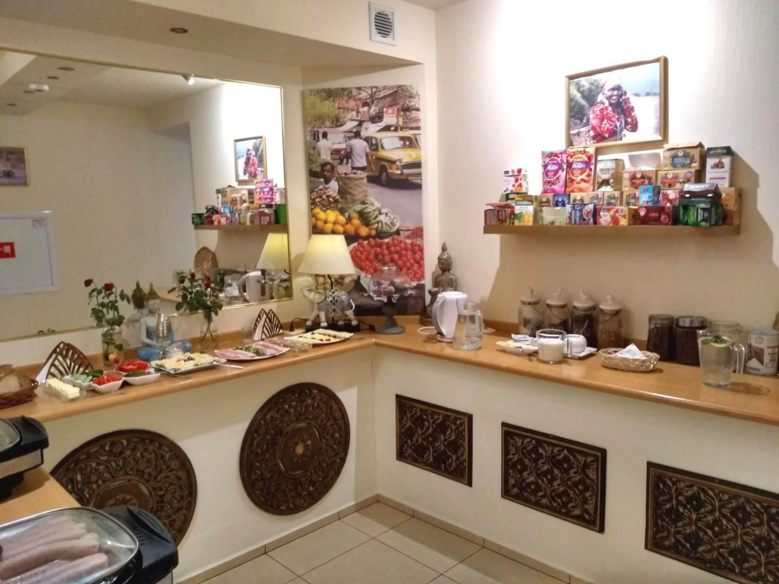 Buffet breakfast in Panorama BH