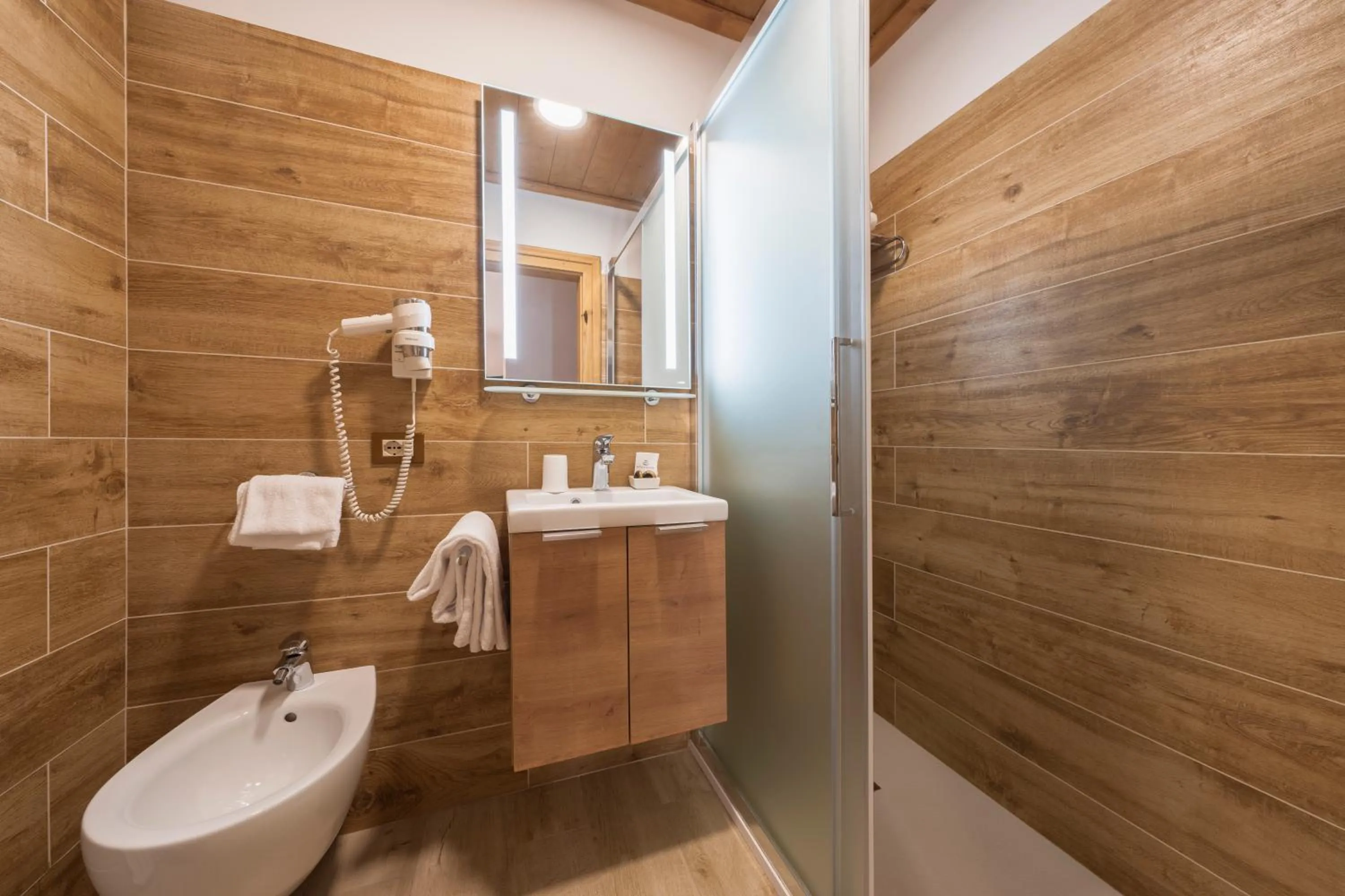 Bathroom in Hotel Montana