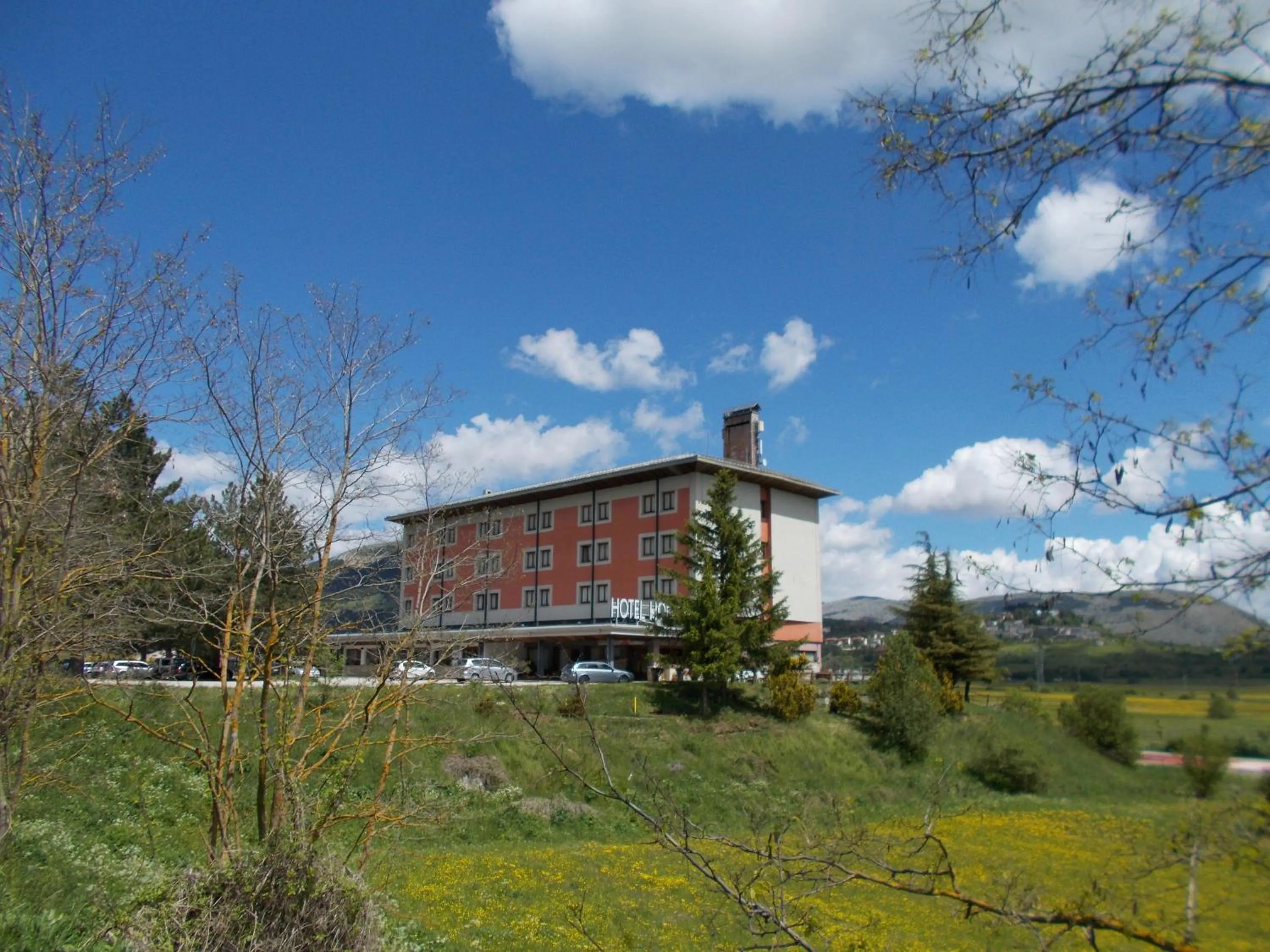 Facade/entrance in Hotel Holidays
