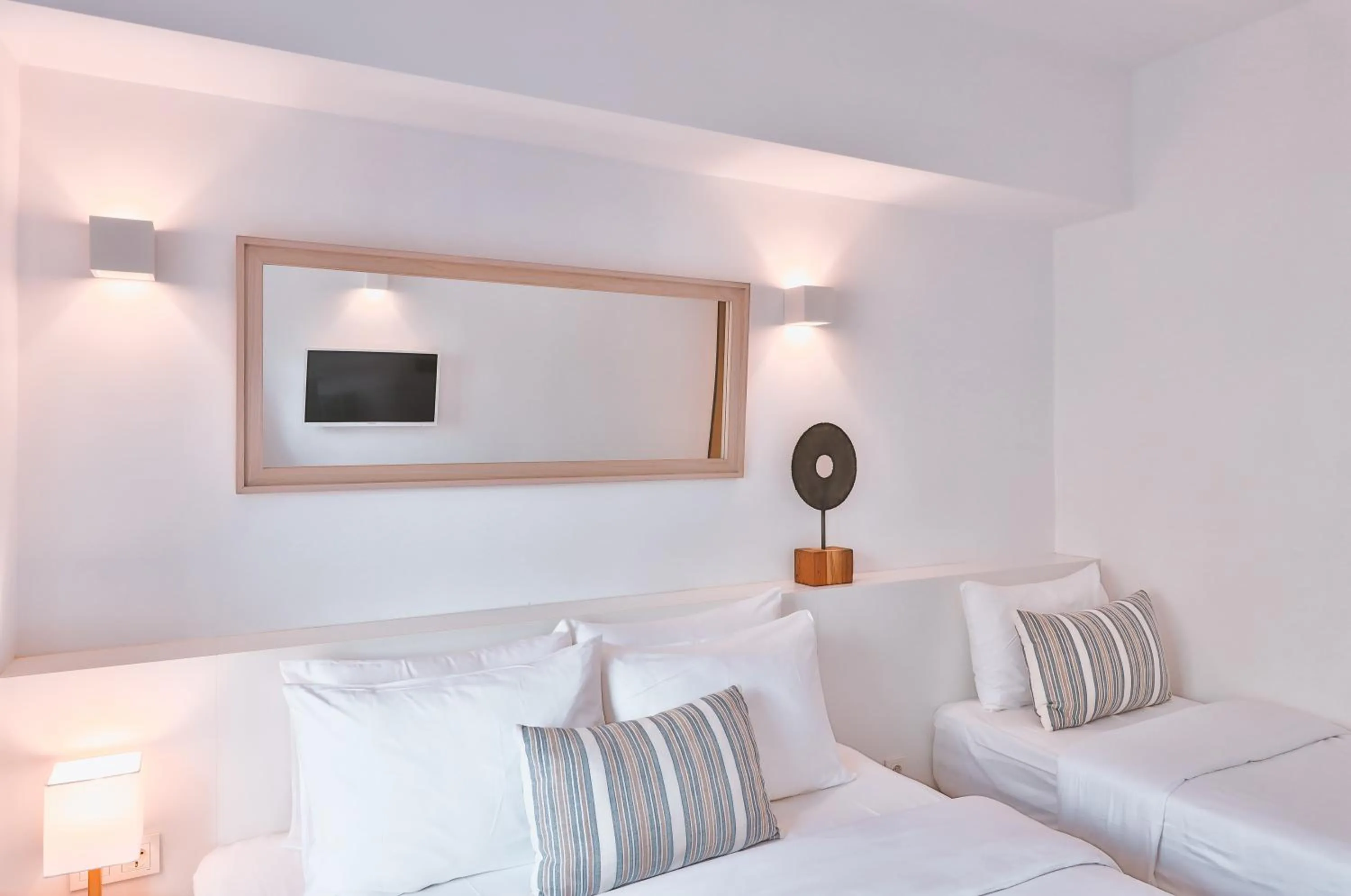 Decorative detail, Bed in Dias Hotel