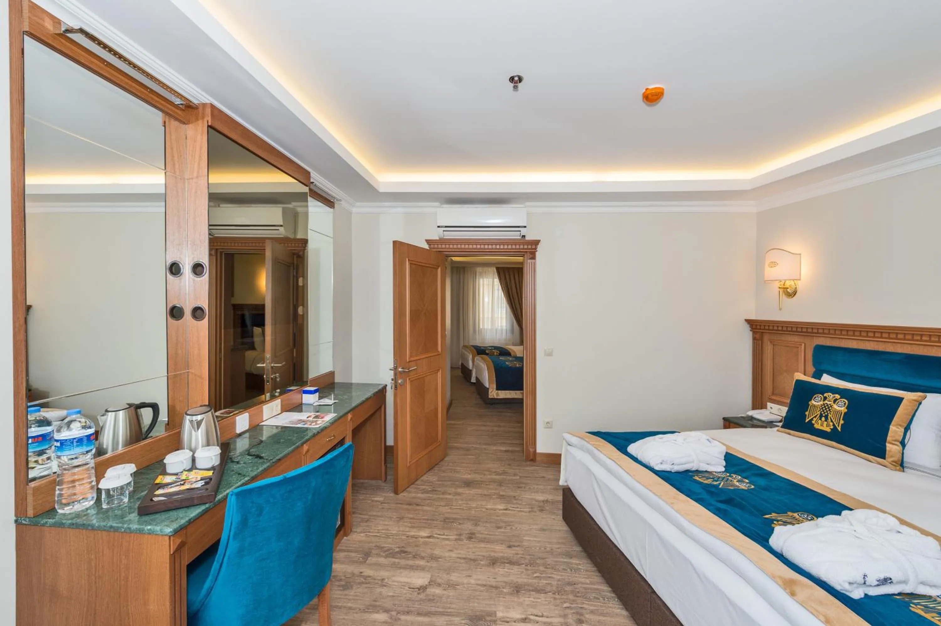 Bedroom, Bed in The Byzantium Suites Hotel & Spa
