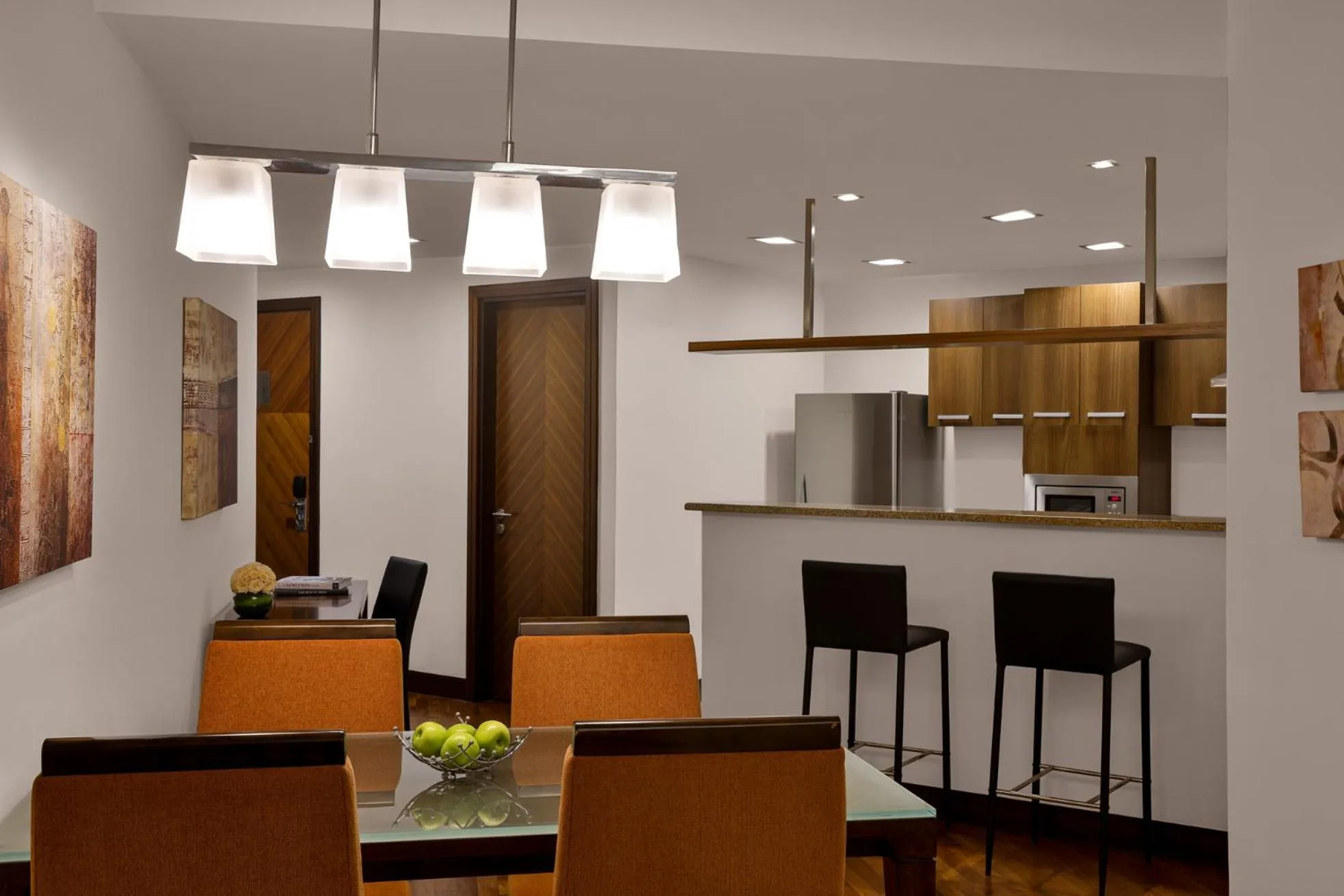 Living room in La Suite Dubai Hotel & Apartments