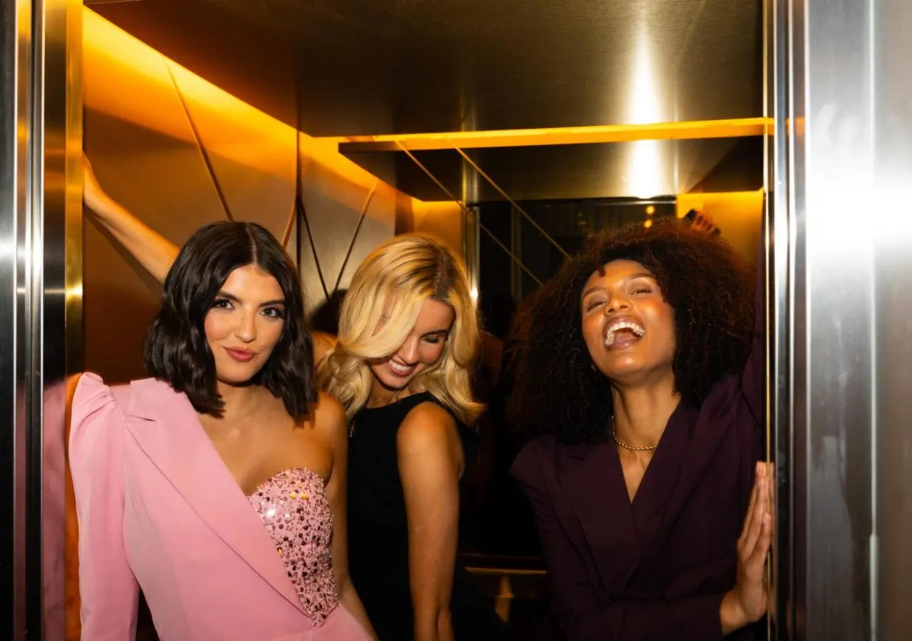 Guests in The Morgan Hotel