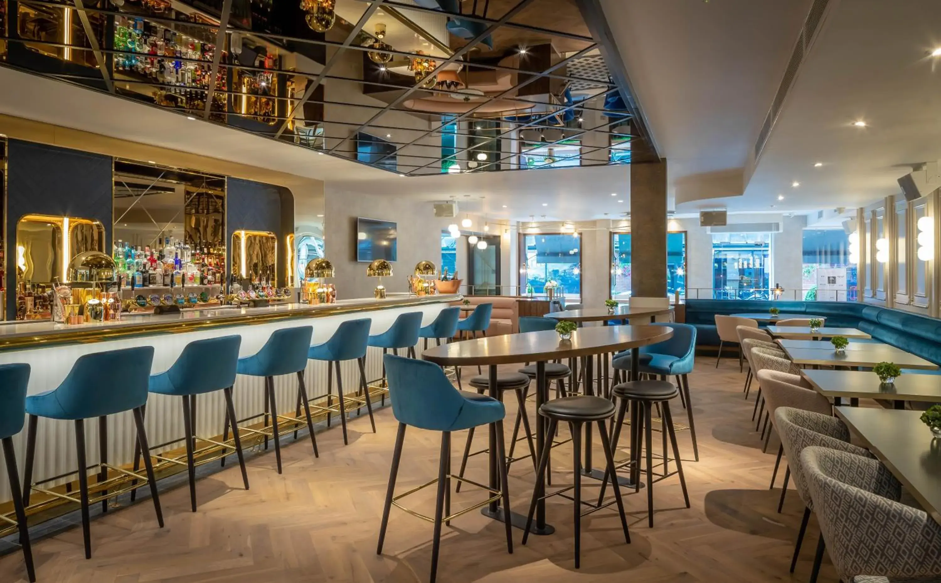 Lounge or bar in The Morgan Hotel Lounge or bar in The Morgan Hotel