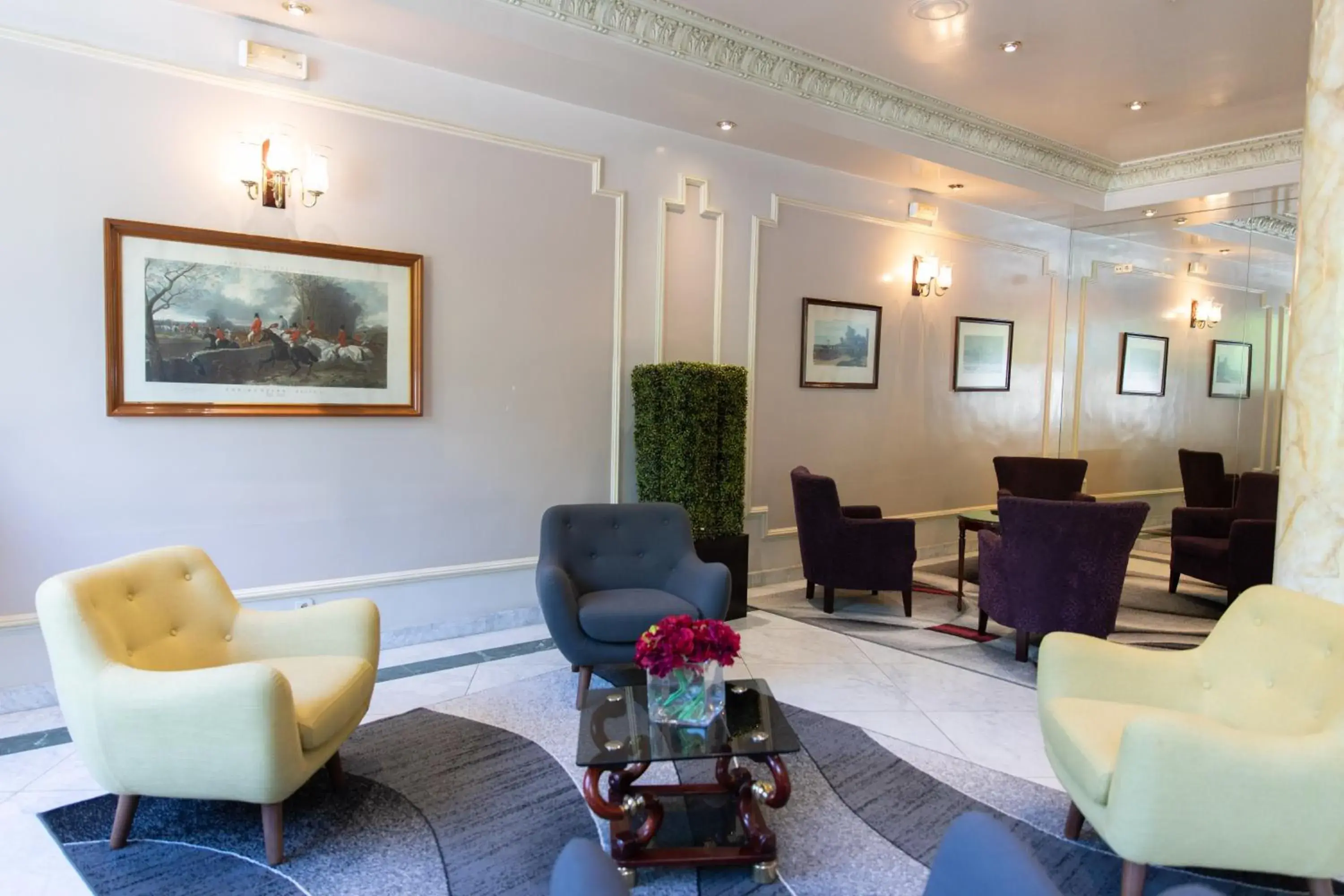 Lobby or reception in ITC Mora by Soho Boutique Lobby or reception in ITC Mora by Soho Boutique