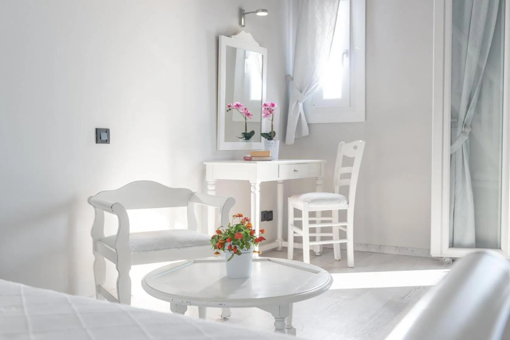 Living room, Bed in Adrina Beach Hotel