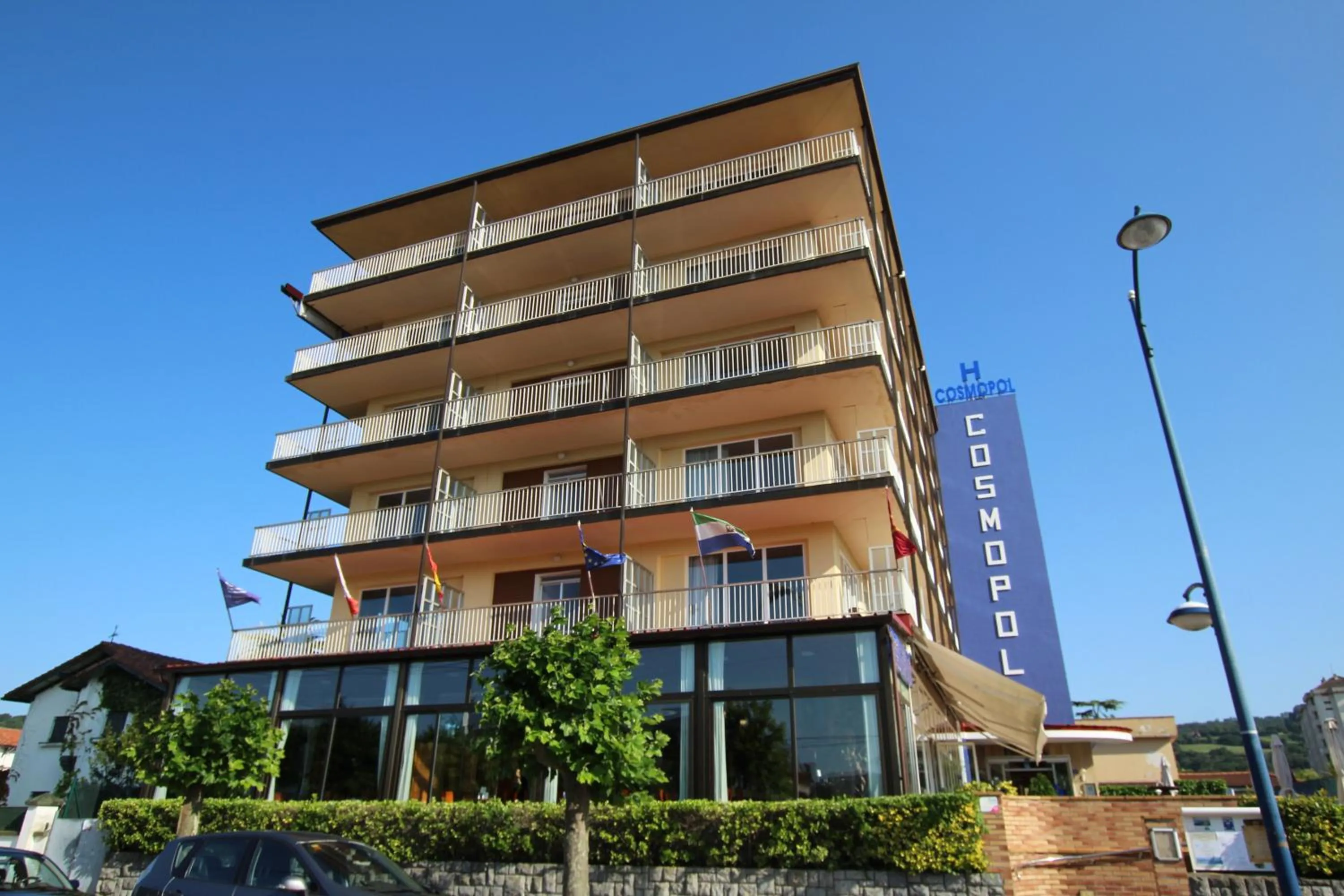 Property building in Hotel Cosmopol