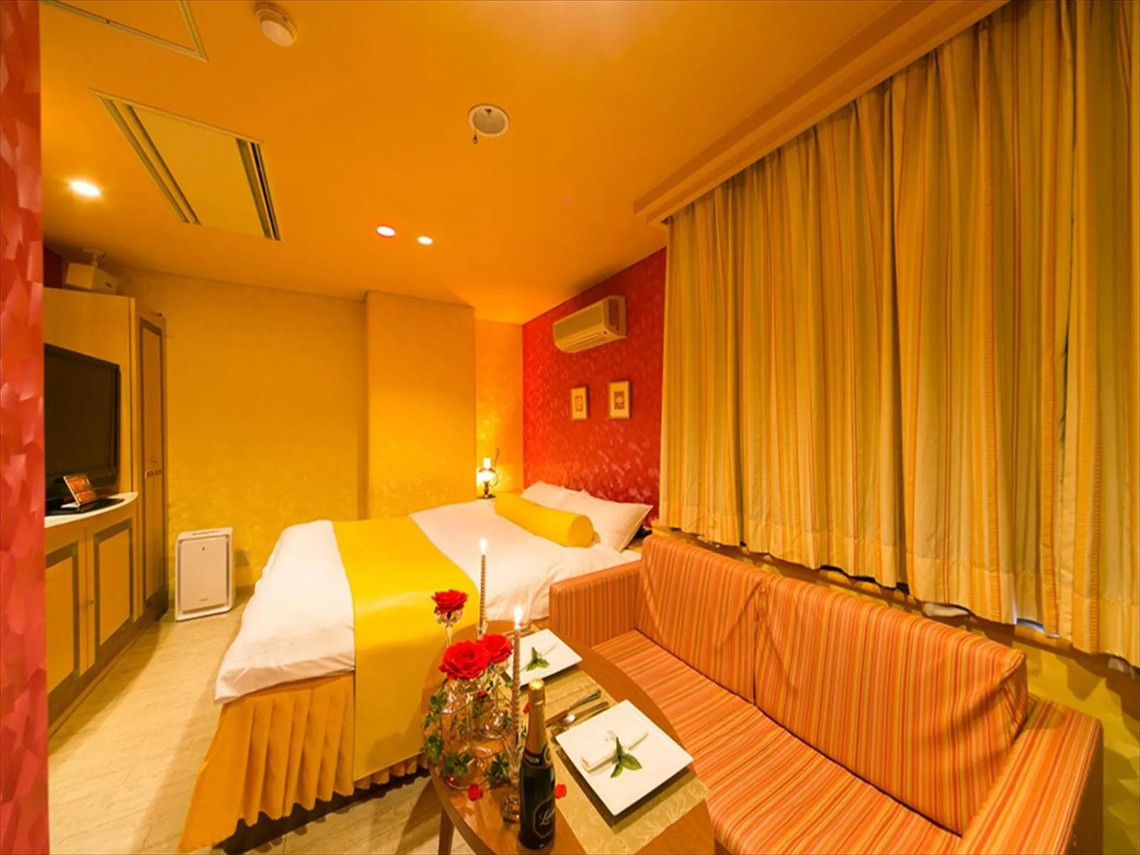 Photo of the whole room, Bed in Grand Hotel Staymore -Adult Only