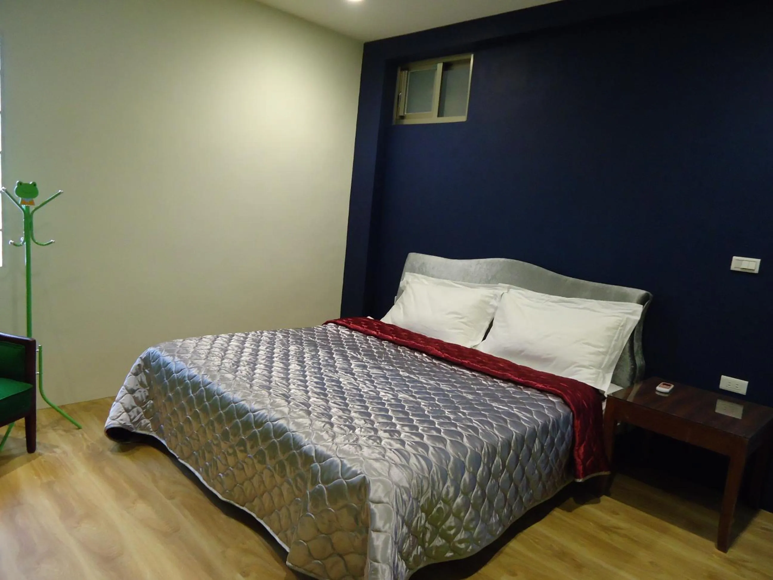 Photo of the whole room, Bed in Good Time B&B