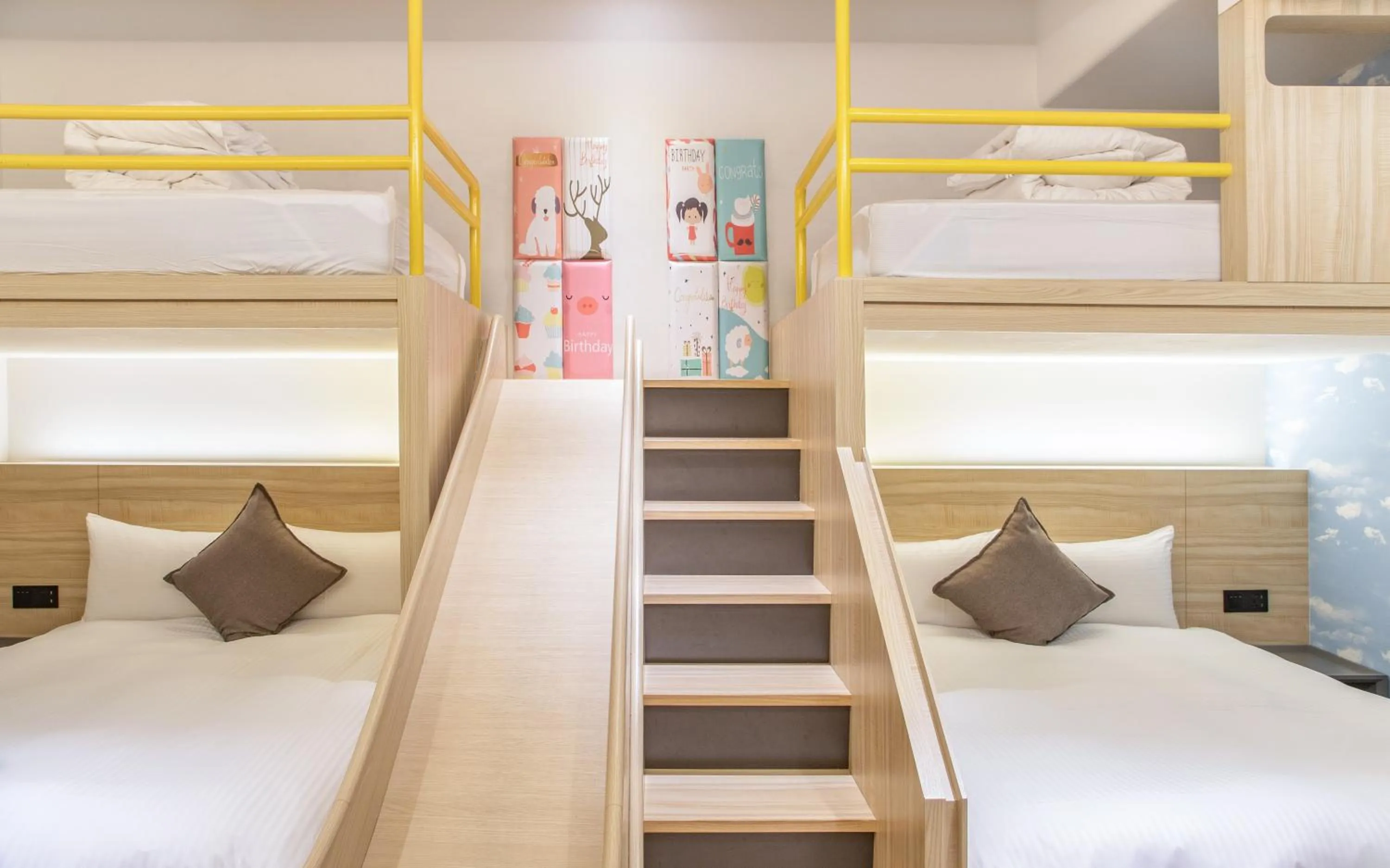 Bed in Hub Hotel Zhongli