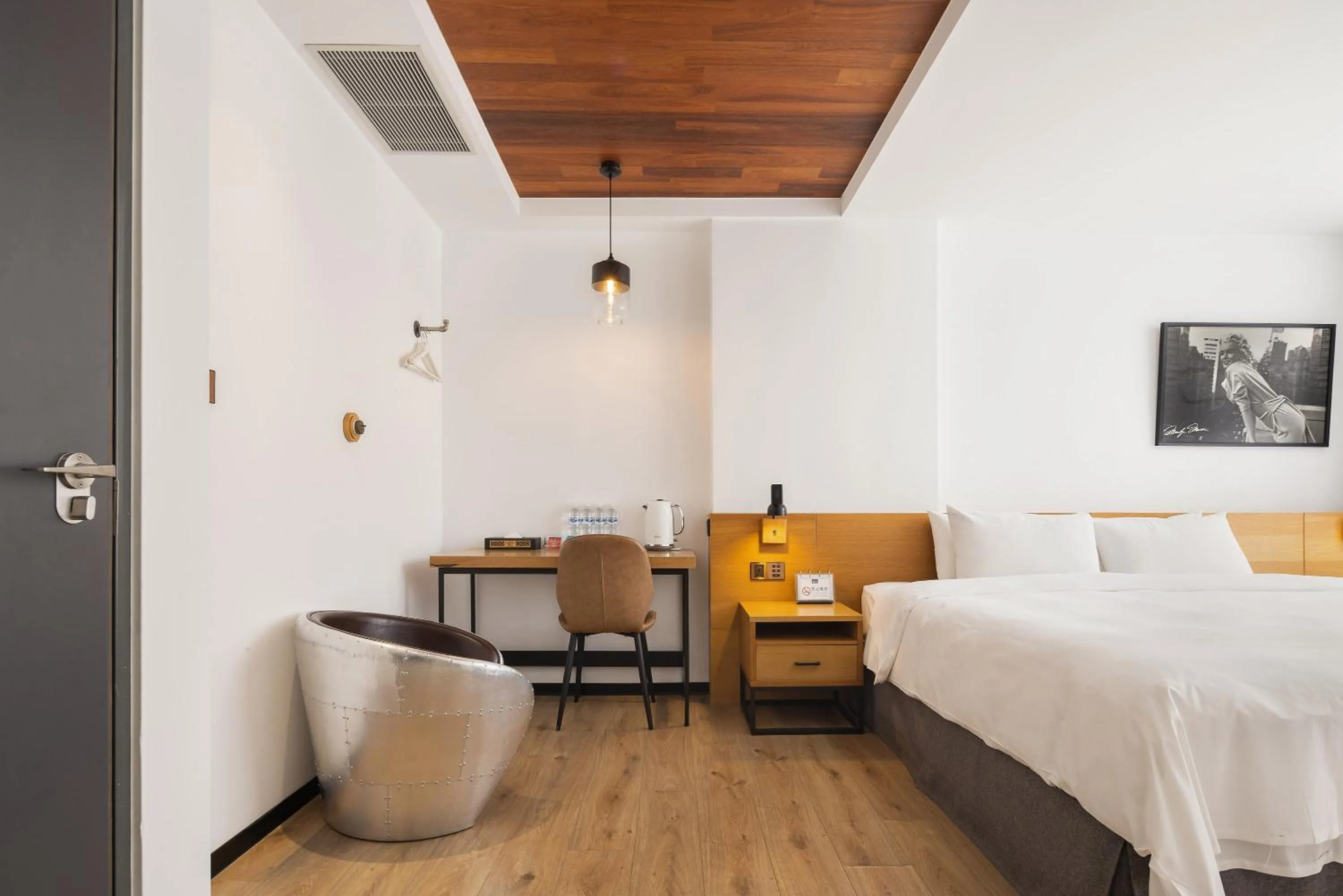 Bed in BlueSky Hotel