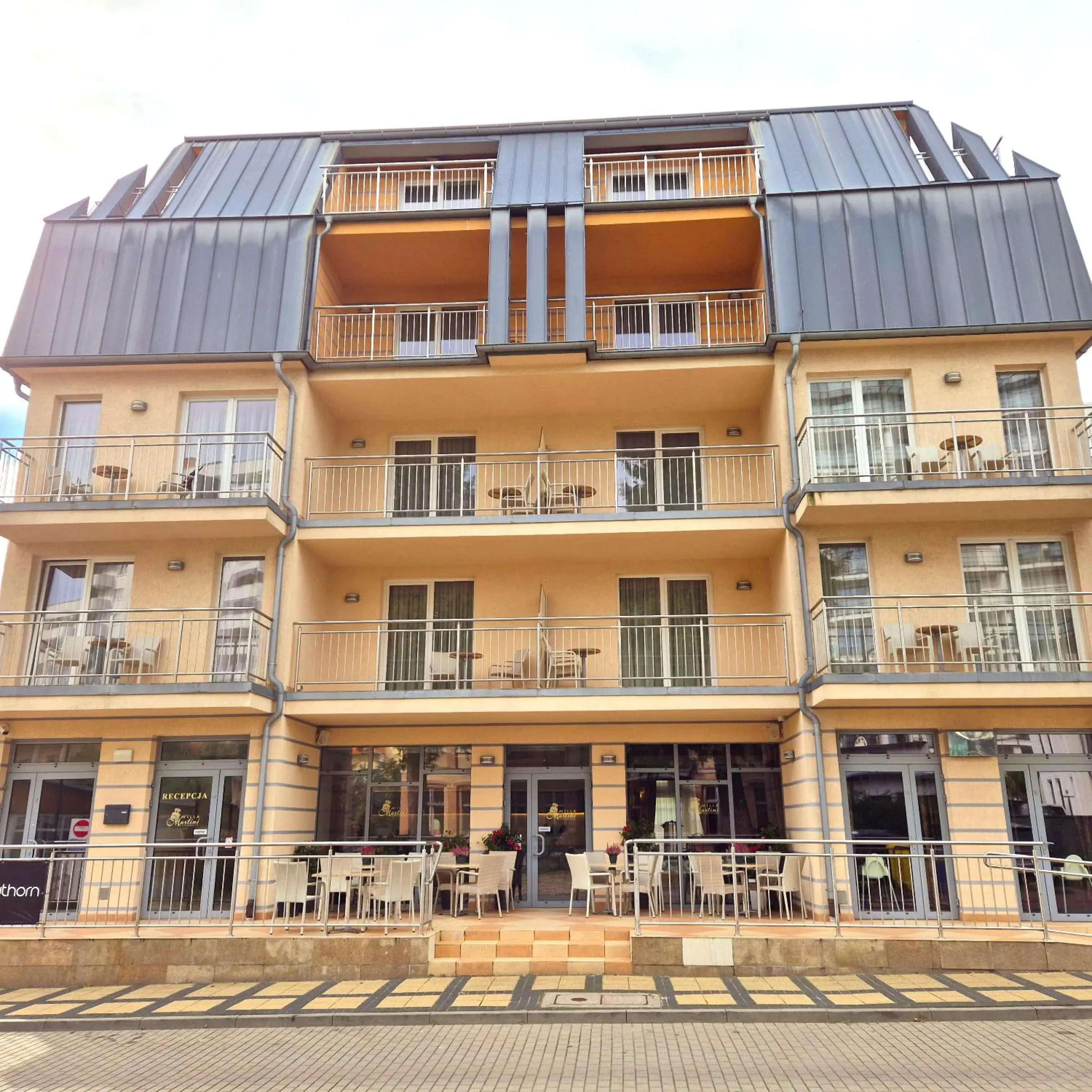 Property building in Villa Martini Property building in Villa Martini